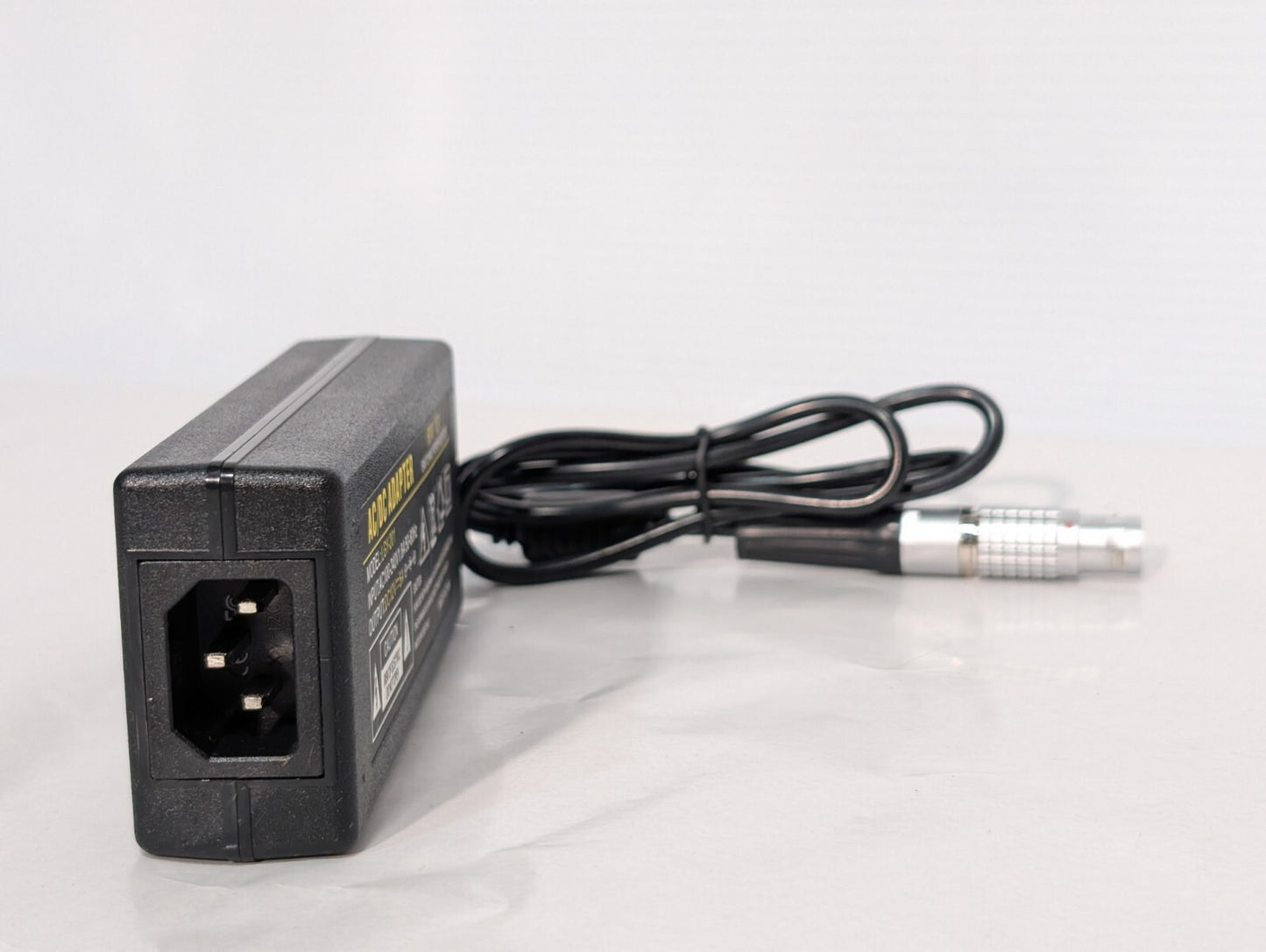Unbranded LGY-201 Switching Power Adapter, 60W, 12V, AC\DC, 5 Pin Connector