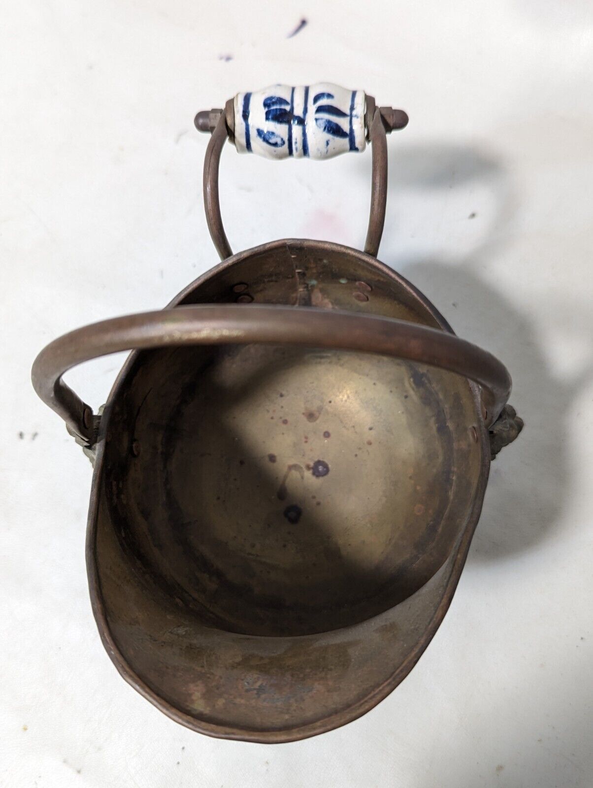 Vintage Copper Coal Scuttle Bucket w/Delft Holland Handle & Lions Head