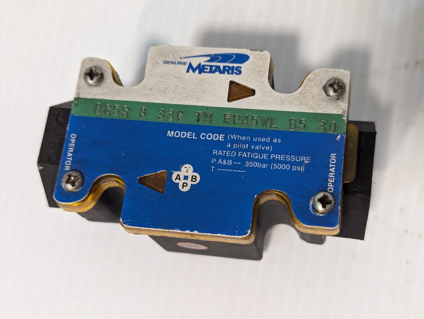 Metaris DG5S 8 33C TM FPA5WL B5 30 hydraulic directional control solenoid valve
