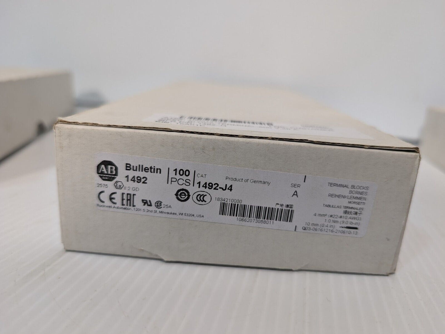 100 PCS Allen Bradley 1492-J4 Feed-Through Terminal Block, 4 mm - Free Shipping