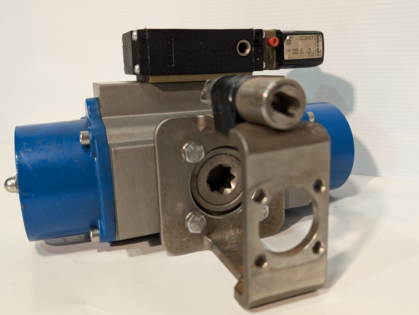 Spirax Sarco Ball Valve Pneumatic Actuator 150PSI 10BAR w/ Berkert 6519 Solenoid