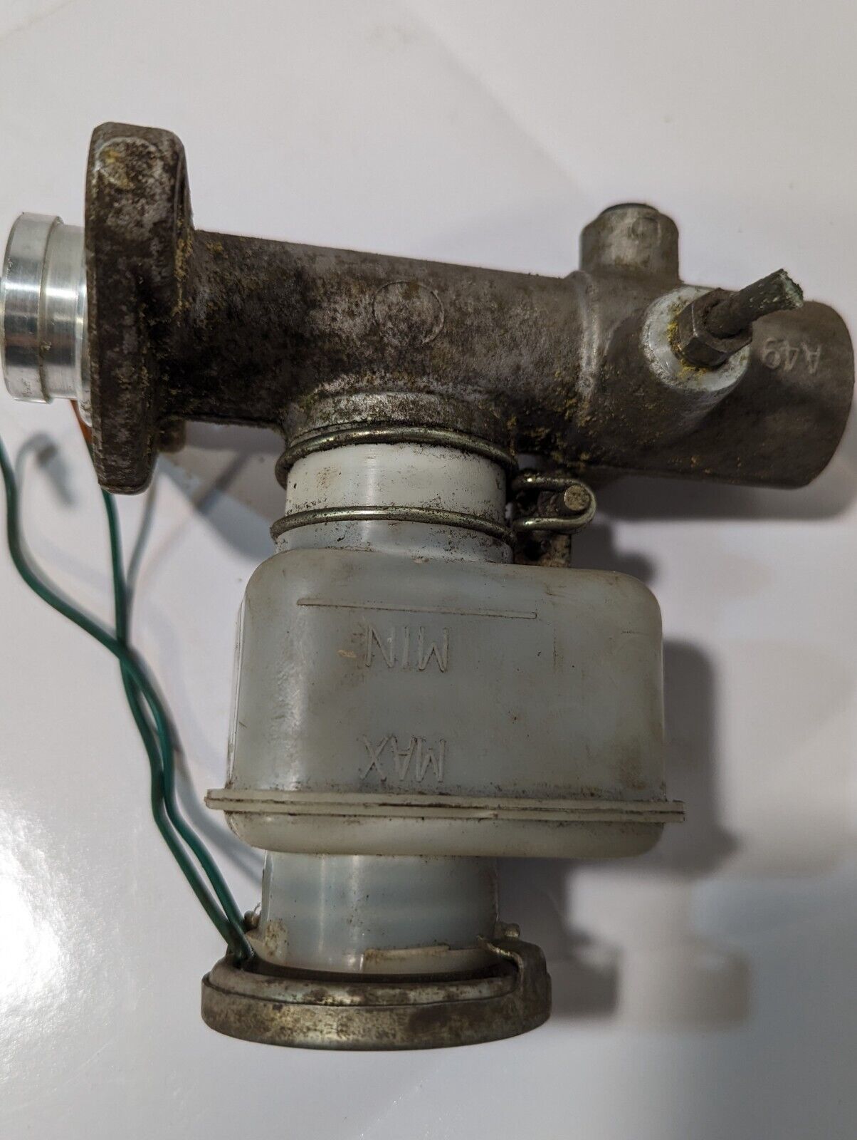 Nissan TSA/NI46010-11H01 Master Cylinder - Free Shipping