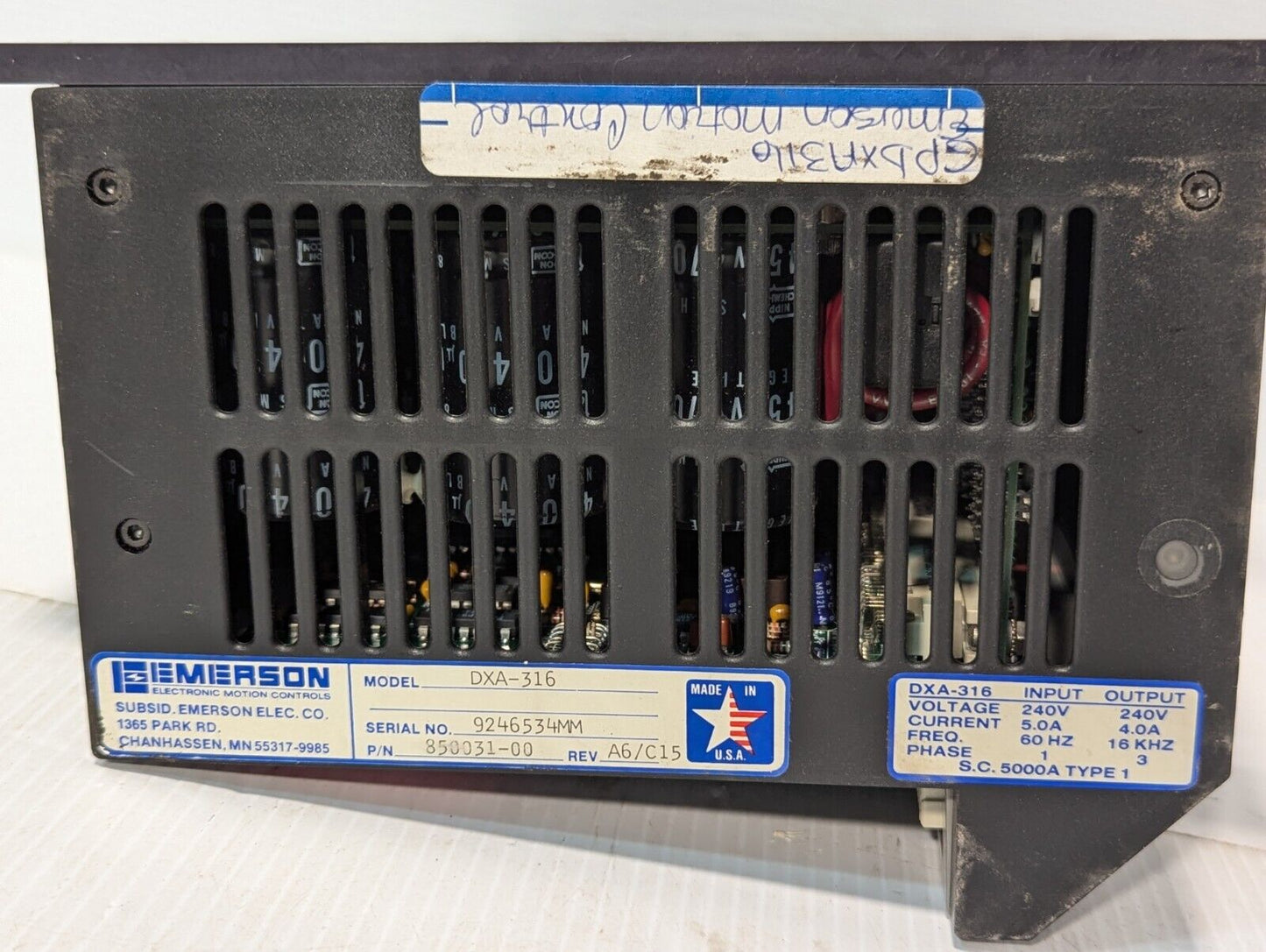 Emerson DXA-316 motor control, positioning servo drive, 240VAC out, 16kHz, 4.0A