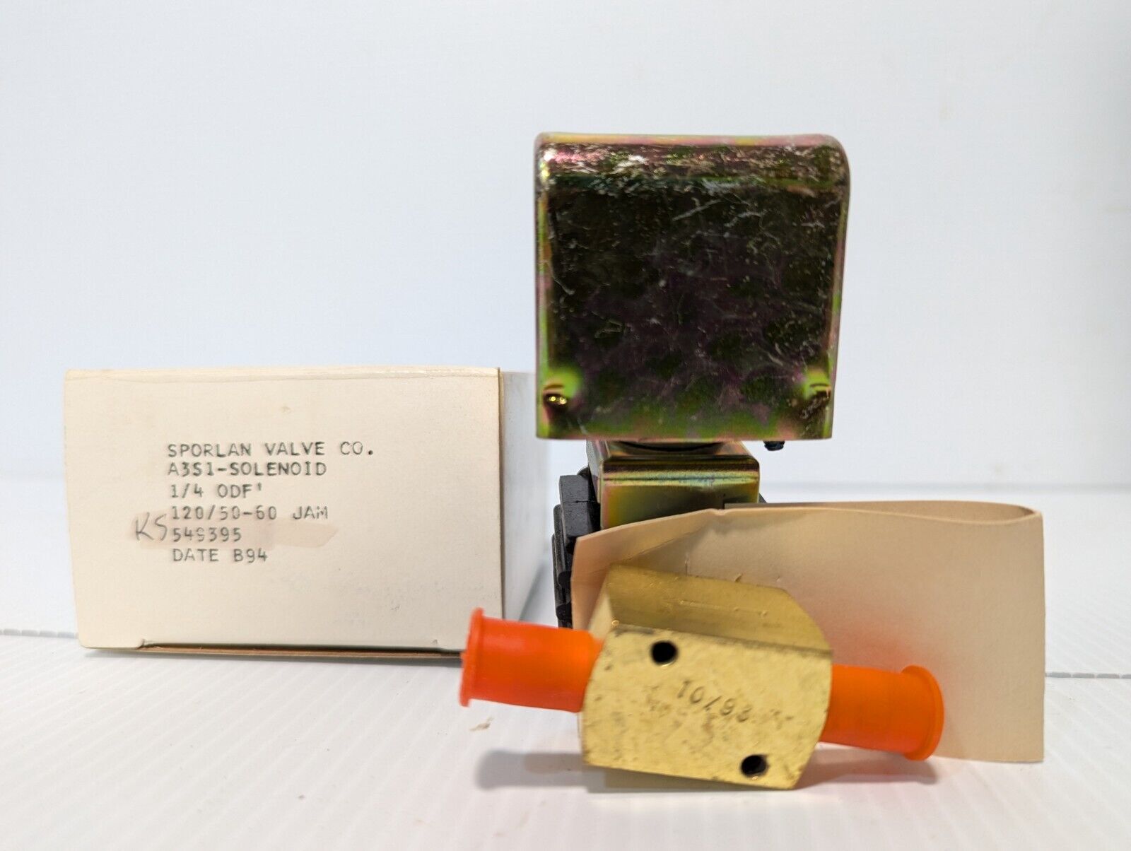 Sporlan A3S1 solenoid valve, 1/4 ODF, 120VAC, 300 MOPD, 500 SWP - Free Shipping