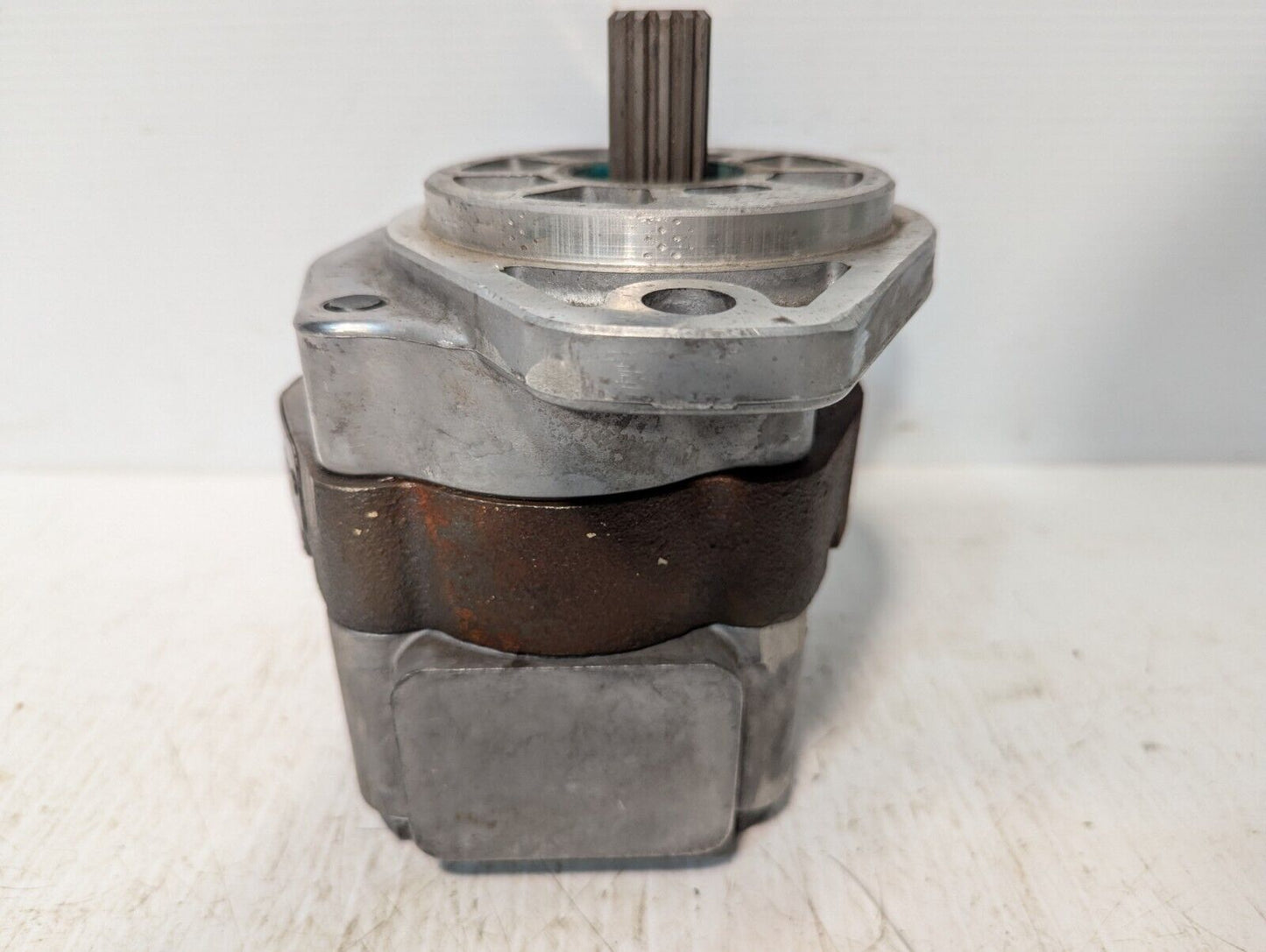 P16-85C-2N2 Hydraulic Pump 3000PSI Max 3400RPM Max - Free Shipping