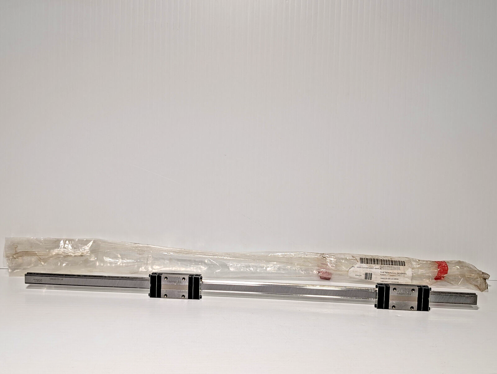 THK American Bearing Assy SSR15XW2QZZZ+666LK Linear Rail Guide Slide, UAG00834