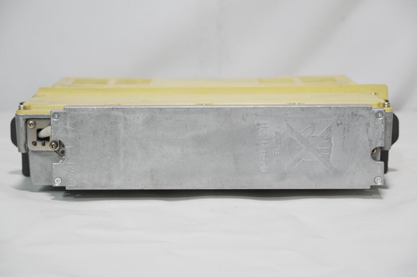 Fanuc A06B-6090-H004-R servo amplifier unit, rated input 200-230VAC, 12A, 230VAC
