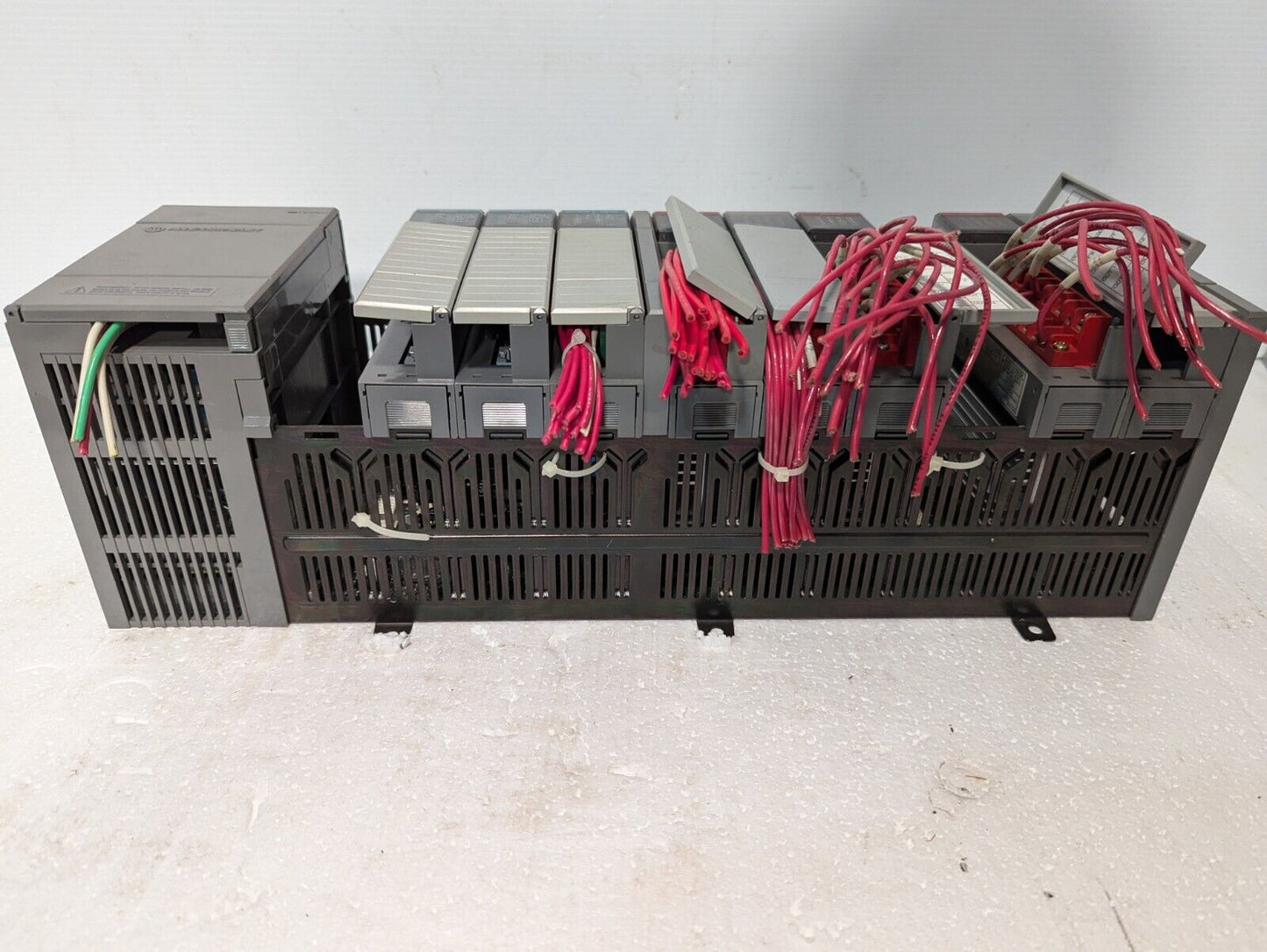 Allen Bradley 1746-A10 10-slot rack with 1746-P2 power supply+ - Free Shipping