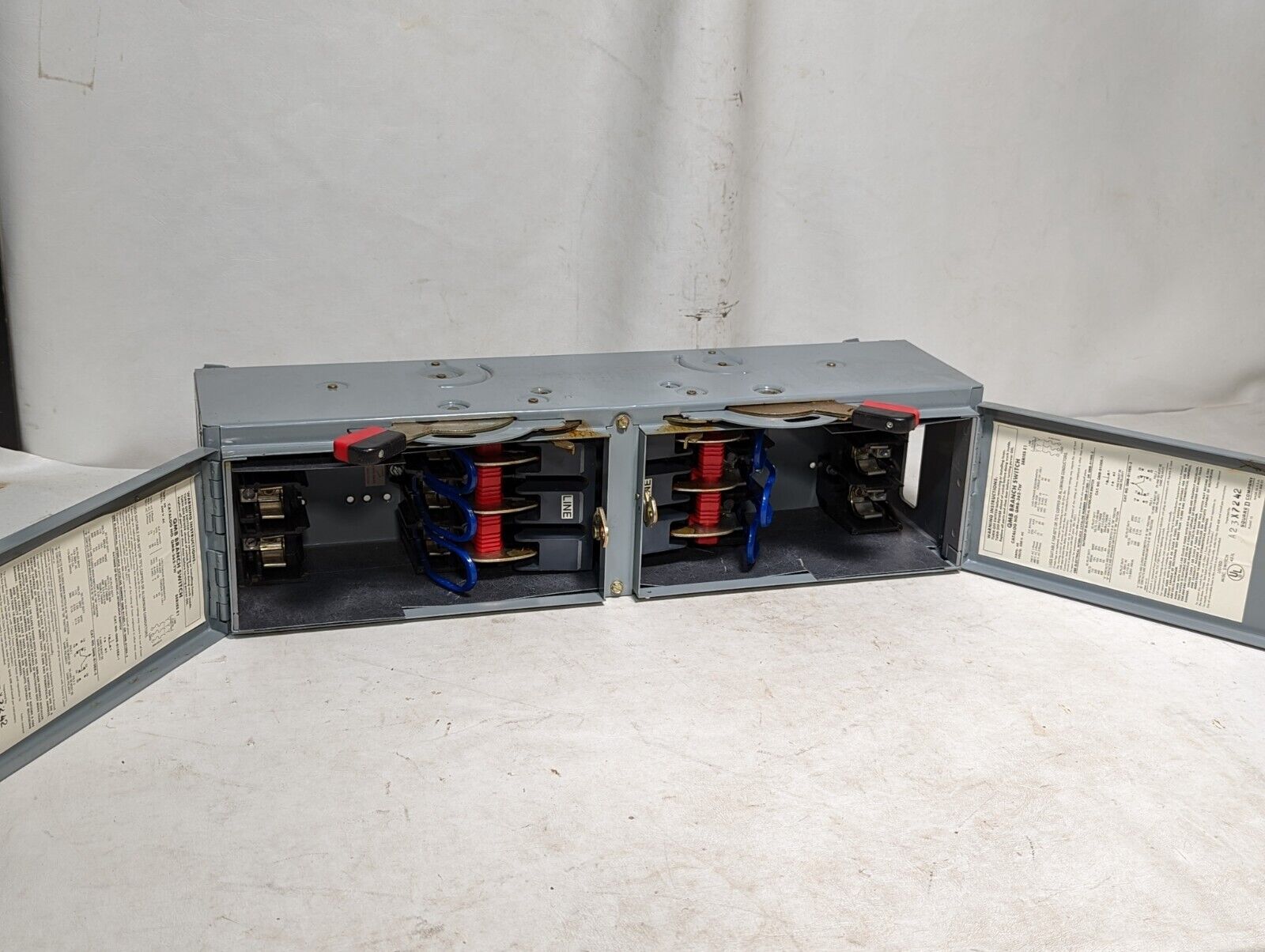 Square D QMB-362-TW QMB fusible panelboard switch, 600VAC, 60A, 15HP, 50HP max