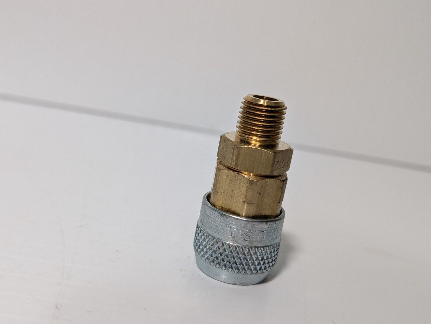 (19) ARO 210 Air Hose Fittings 1/4" NPT Automatic Coupler Quick Connect 210-3103