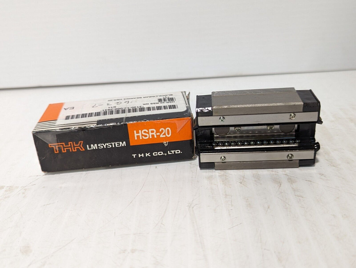 THK HSR-20 BEARING BLOCK HSR-20-RSS GK HSR20 - Free Shipping