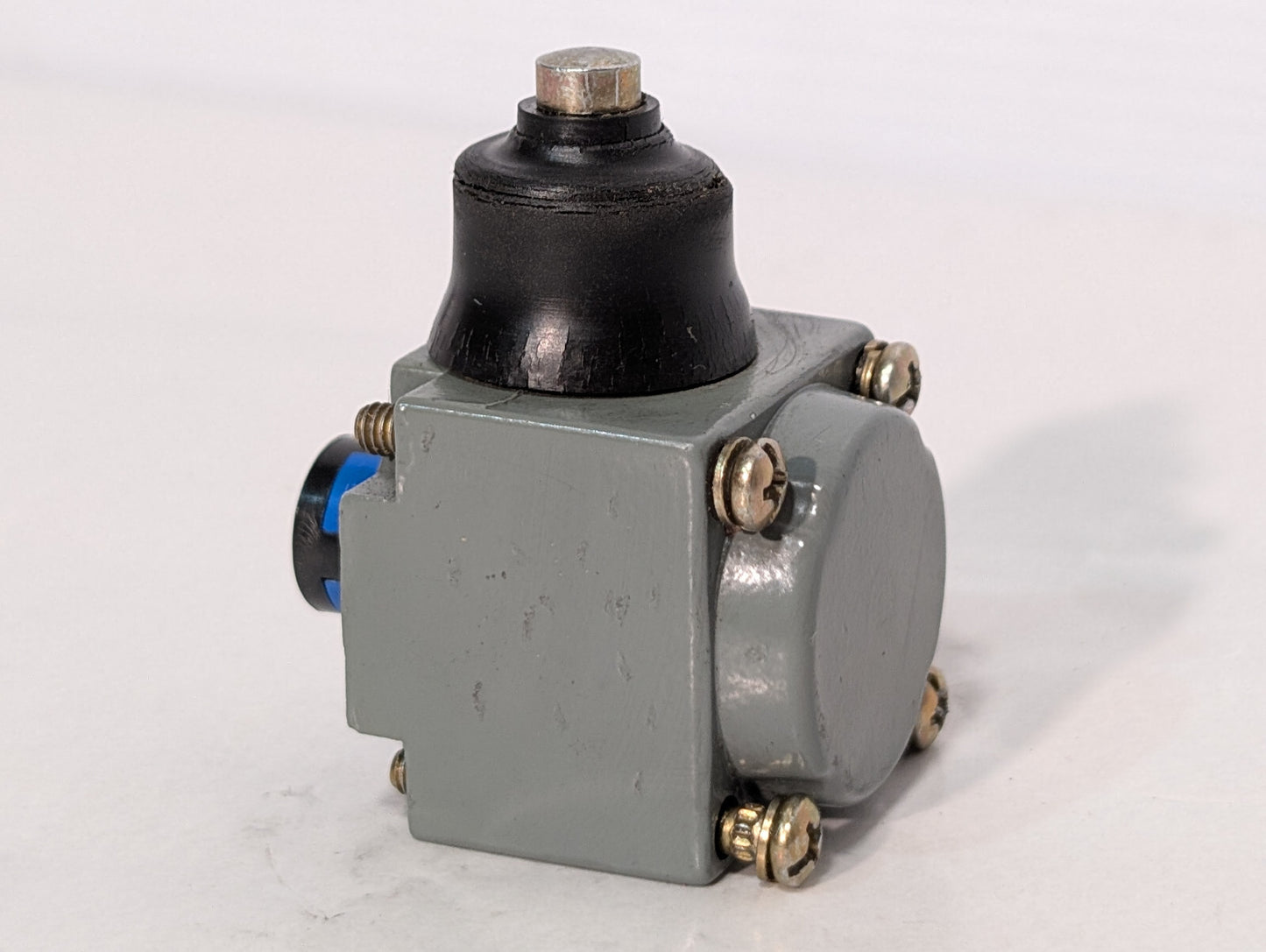 Allen Bradley 40146-017-63 Operator Head for Limit Switch