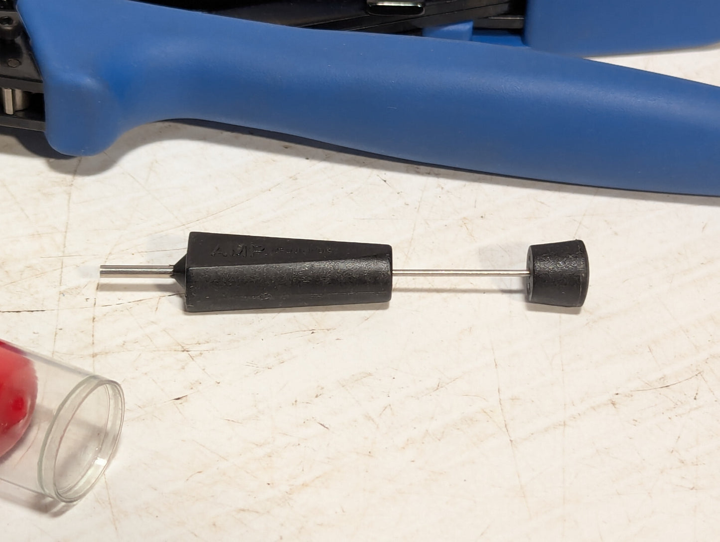 Tyco Electronics 90759-1 Pro Crimper Hand Tool, Die Assembly, Instruction Manual