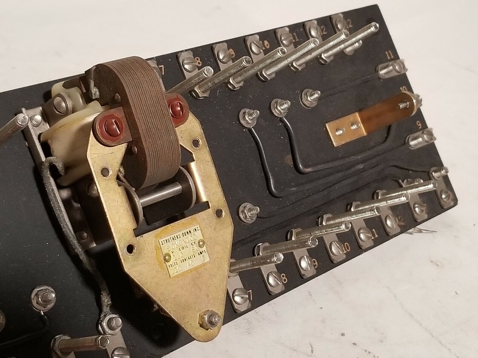 Struthers-Dunn 90XGX100 relay