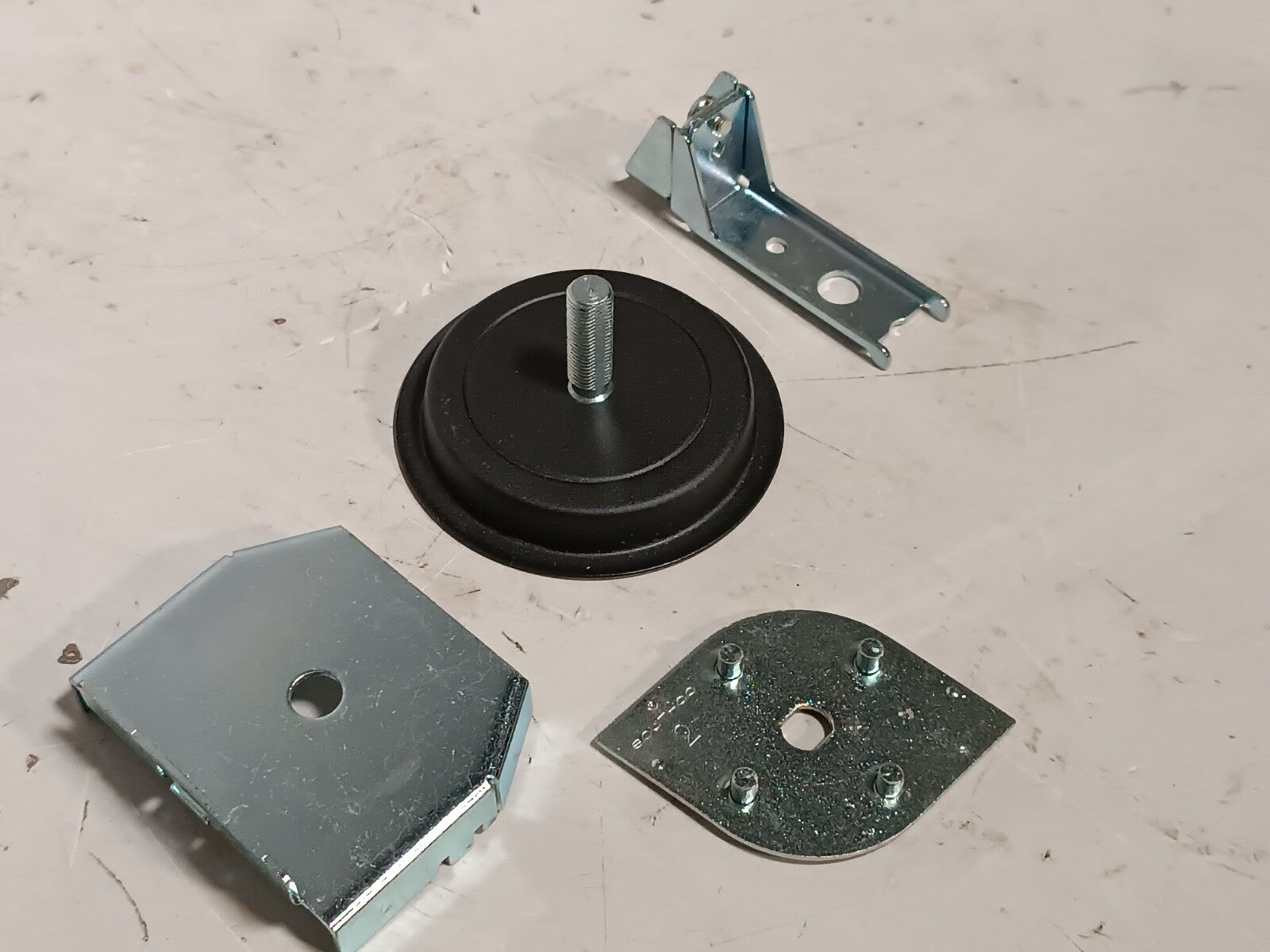 Southco 01-13-45 Flush Cam Cup Recessed Latch CCW Flat Handle, Black