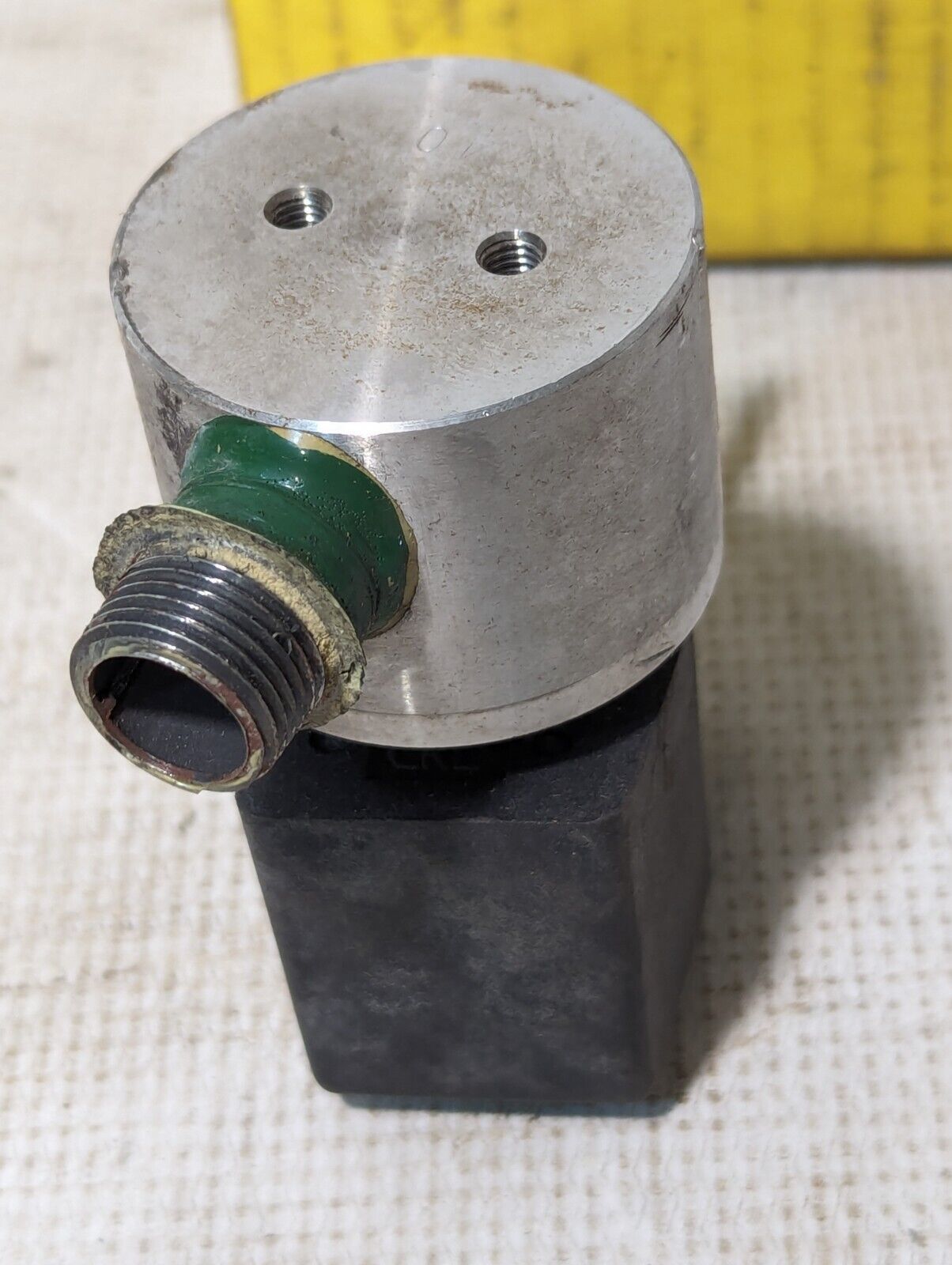 Solenoid Valve, Pneumatic, 100v-110v - Believed to be a CKD AB3X - Free Shipping