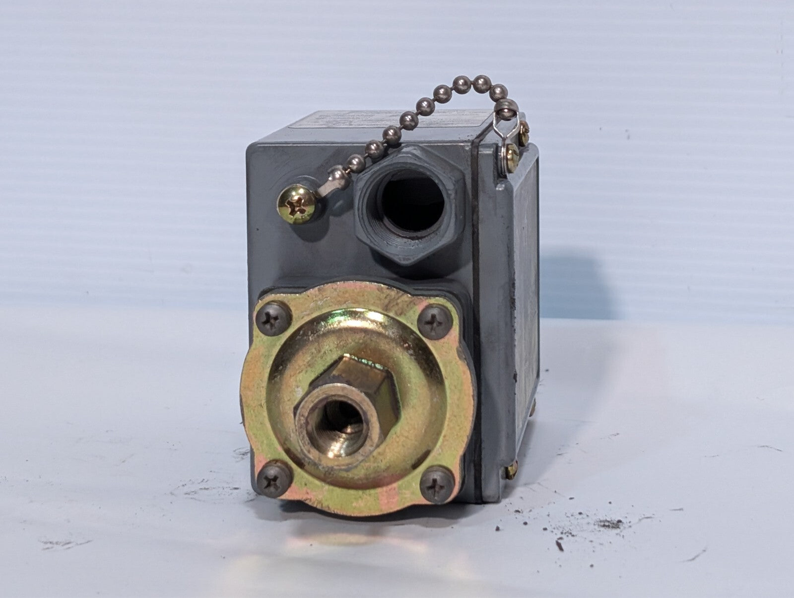 Square D 9012 GAW-4 Series C 9830 Pressure Switch 1.5-75 PSIG