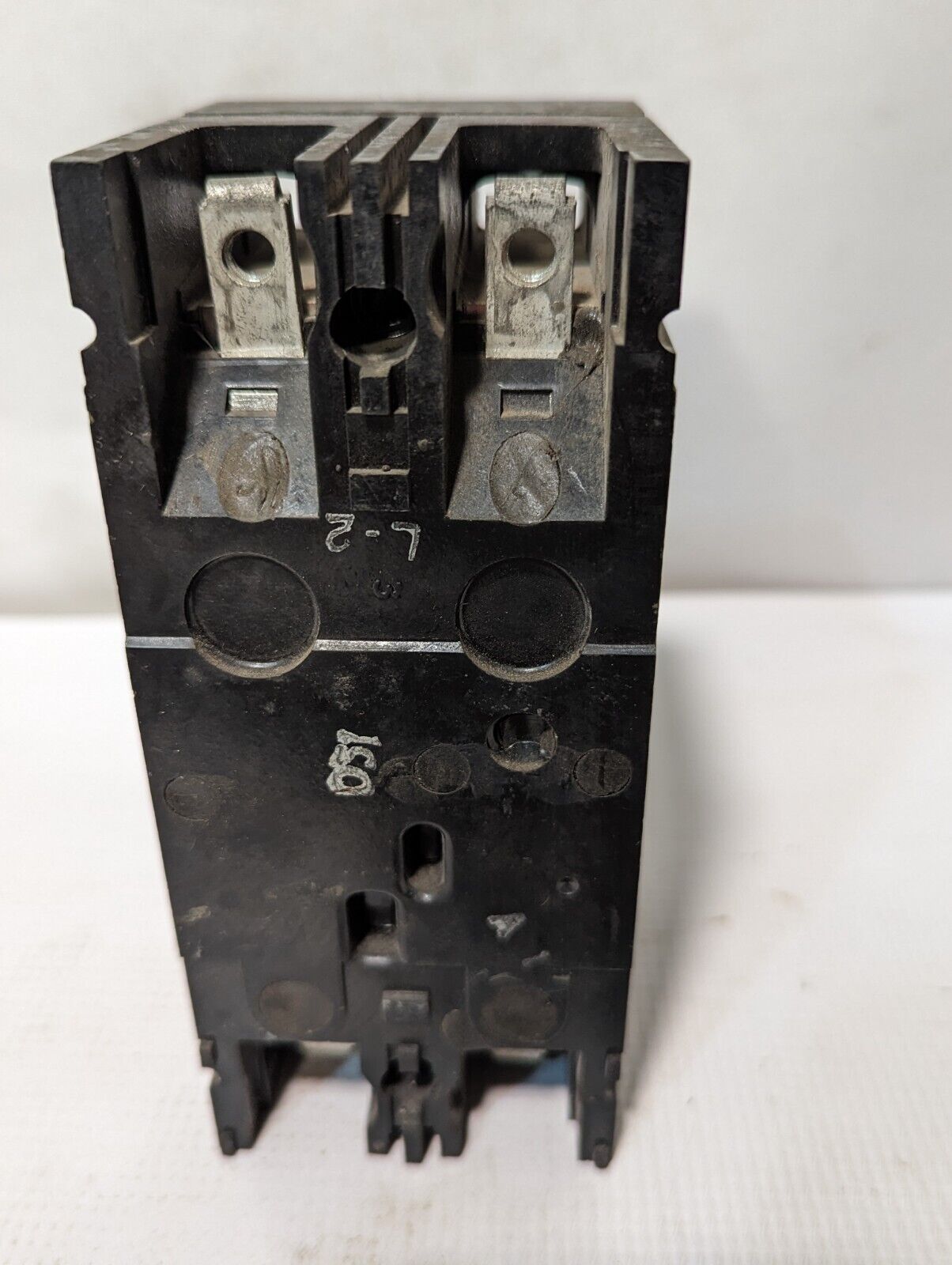 GE TED124020 Molded Case Industrial Circuit Breaker, 20A, 480VAC, 2-Pole