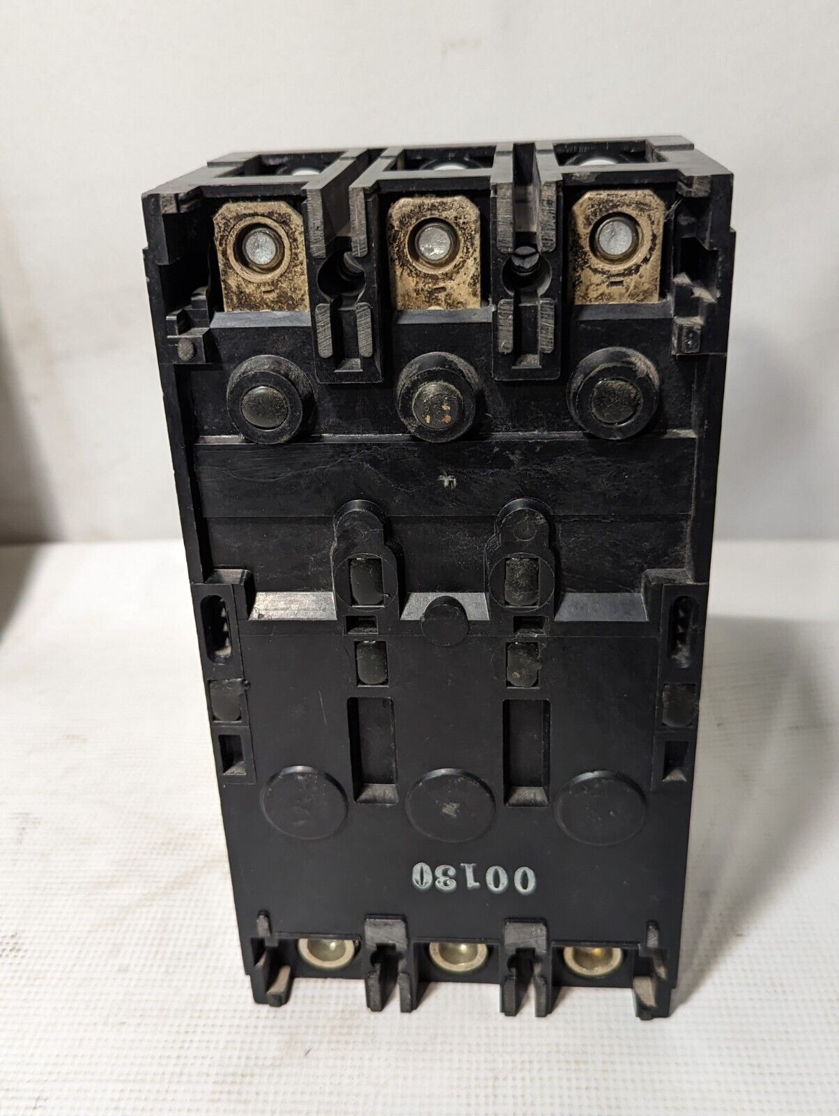 Westinghouse DA3300Y Circuit Breaker, 300A, 240VAC, 250VDC, 3-Pole