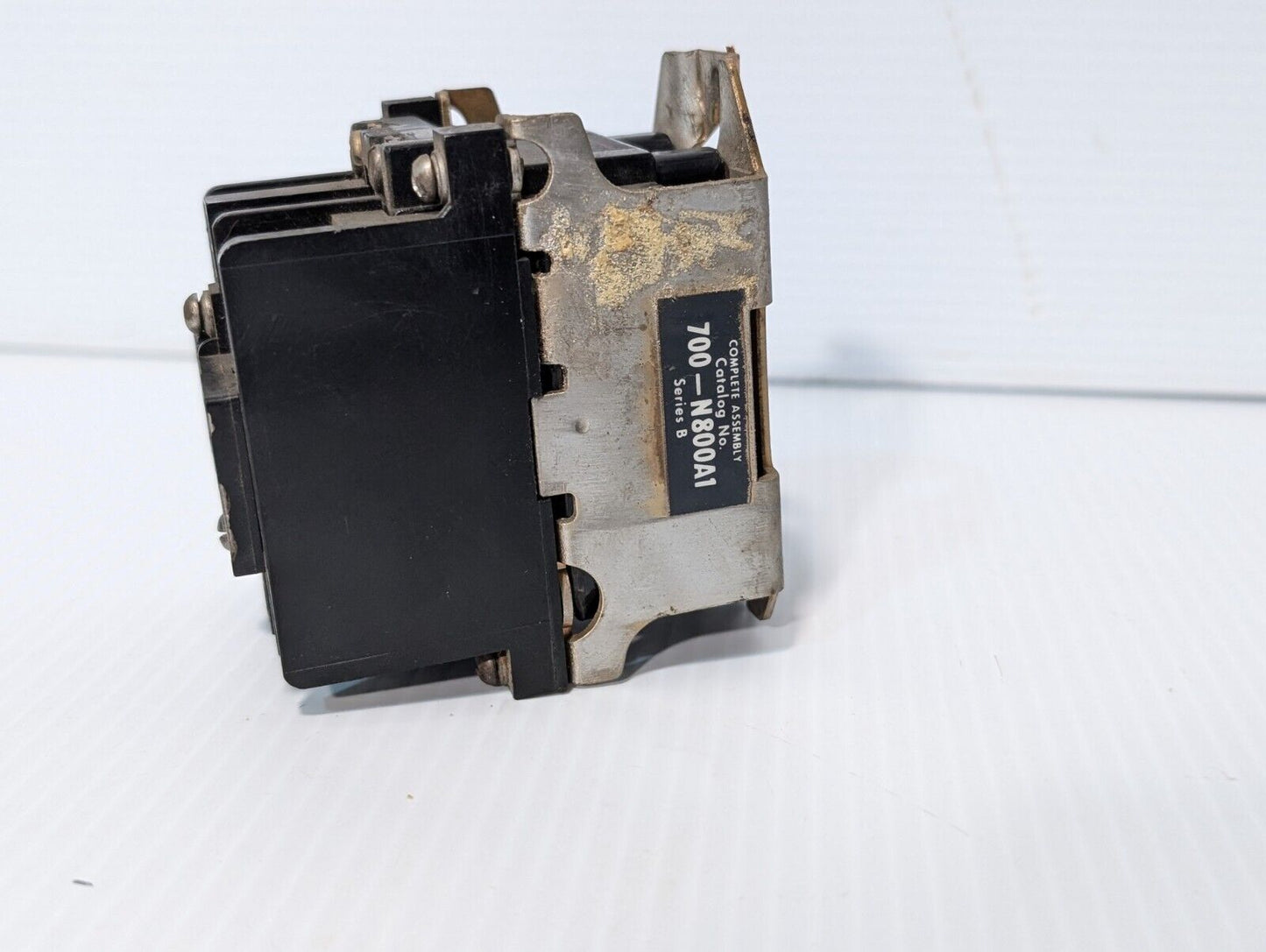Allen Bradley 700-N800A1 Control Relay, Series B, Bulletin 700. - Free Shipping