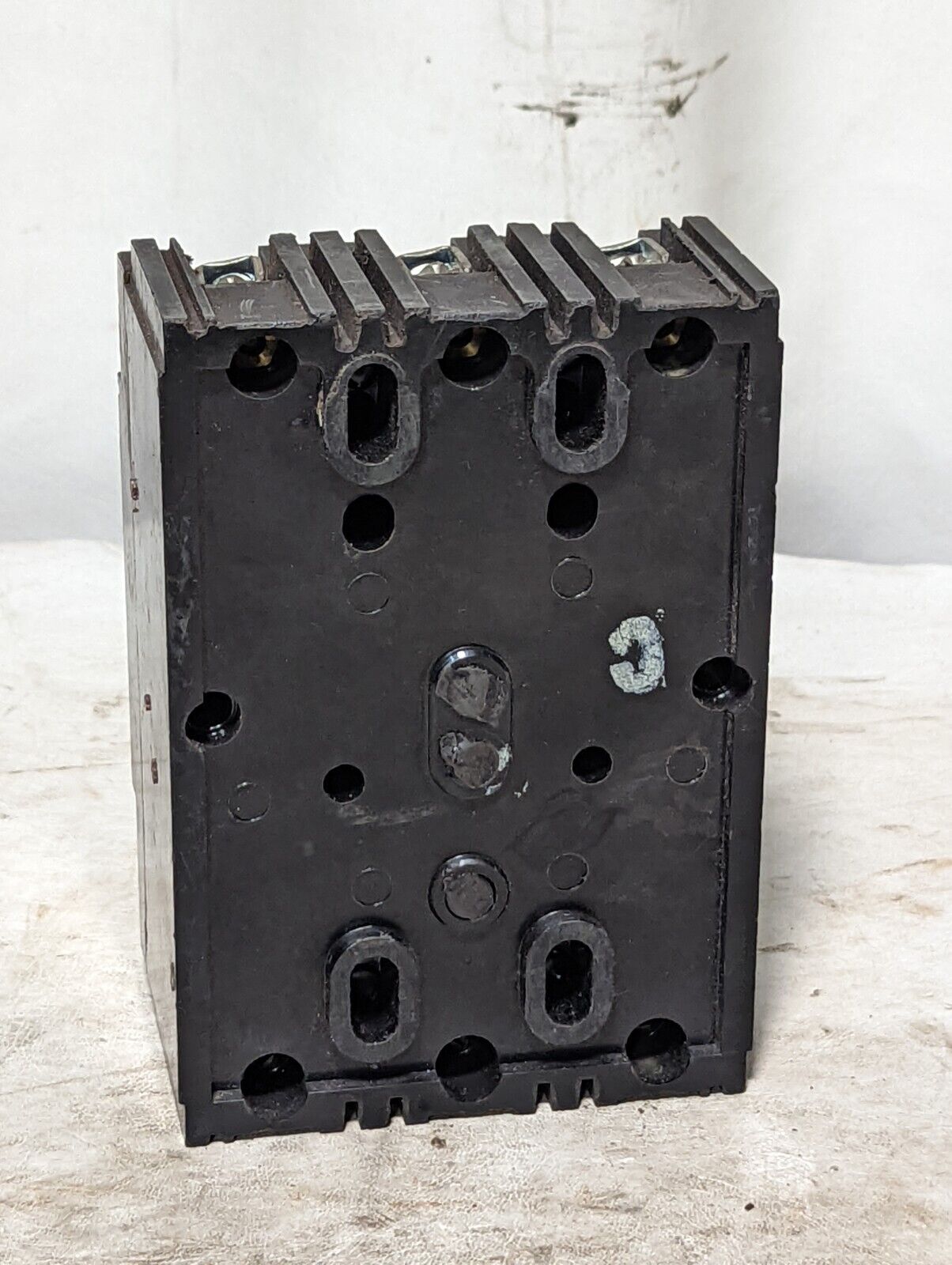 Square D 999330 circuit breaker, type ML-1, 30A, 3 pole