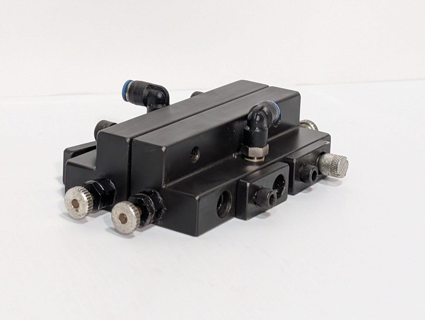 Solenoid Manifold Valve, 6.5", unlabeled and no markings