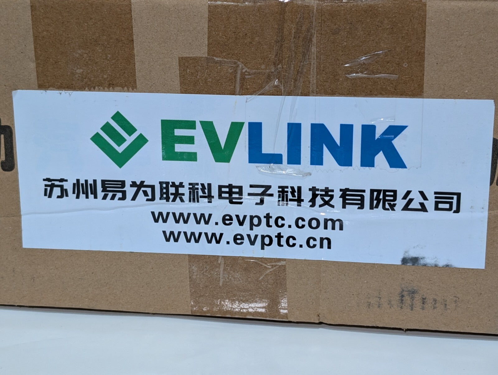 Suzhou Yiwei Lianke HVH-K1020001CD80 PTC Water Heater For Electric Vehicles 10kw