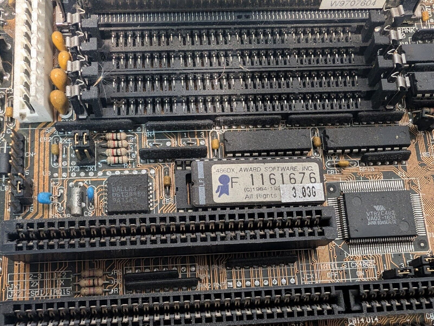 Vintage Magitronic A-BL2466C 486-GVT-2 Desktop Motherboard-Free Shipping