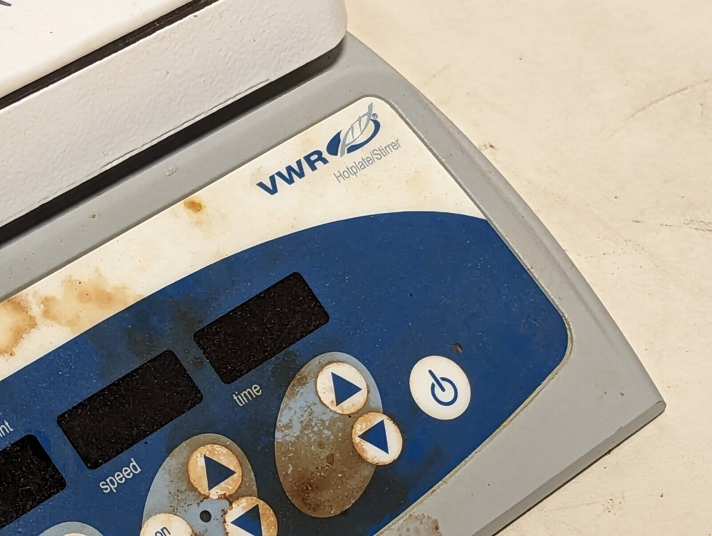 VWR 810 digital heating stir plate, cat. no. 11301-012, 7x7 glass top, 120VAC