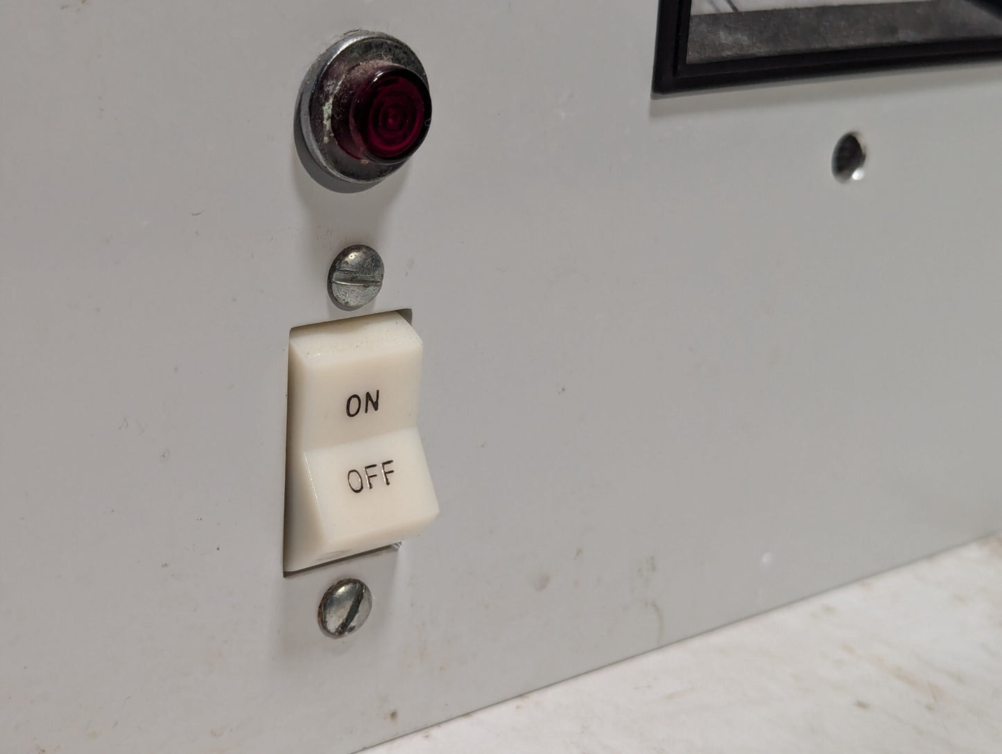 Acopian R4286 Rack Mount Regulated DC Power Supply Unit, Possibly Custom