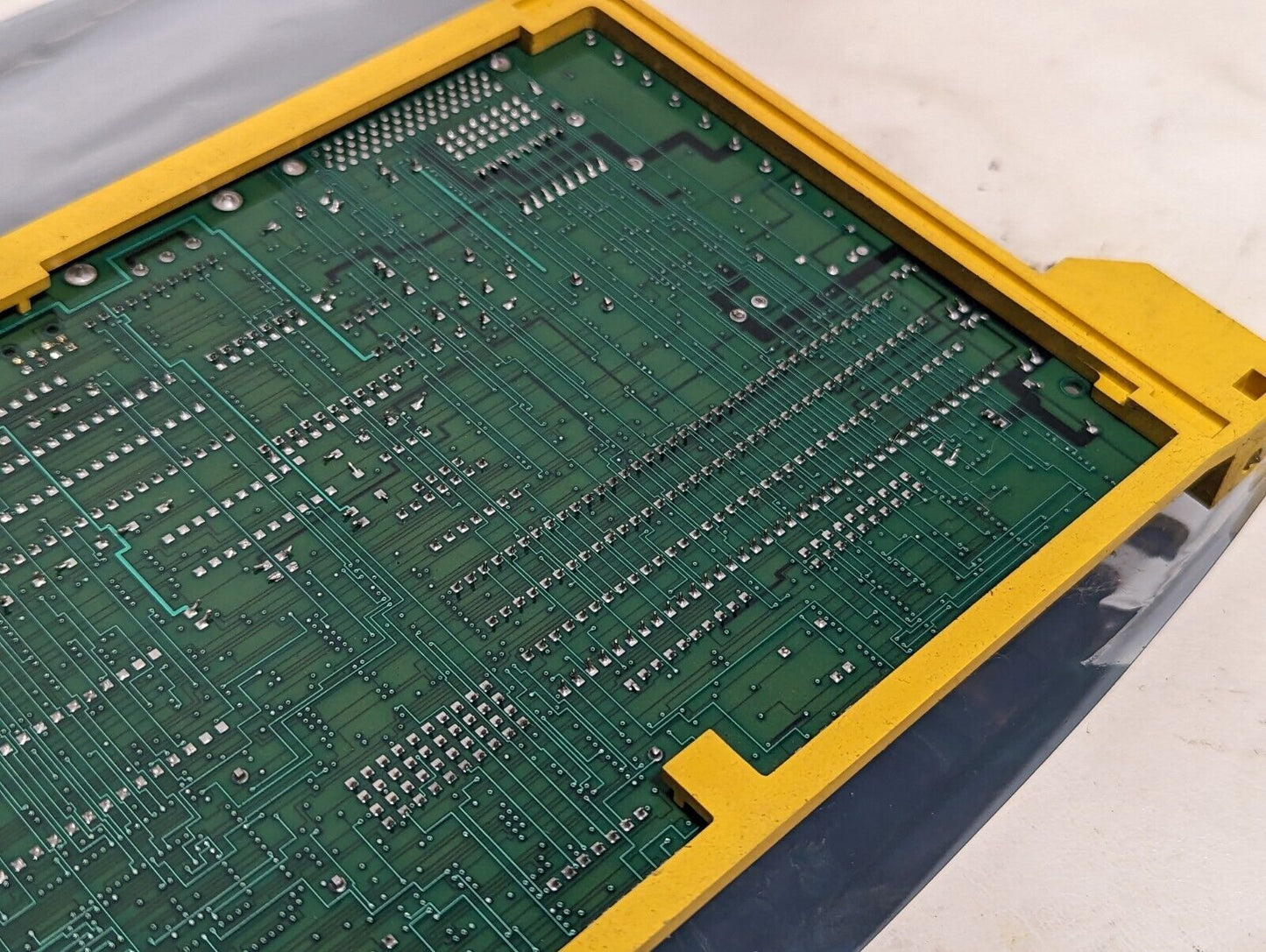Fanuc A16B-2200-0121/06C control card, Base 0, circuit board