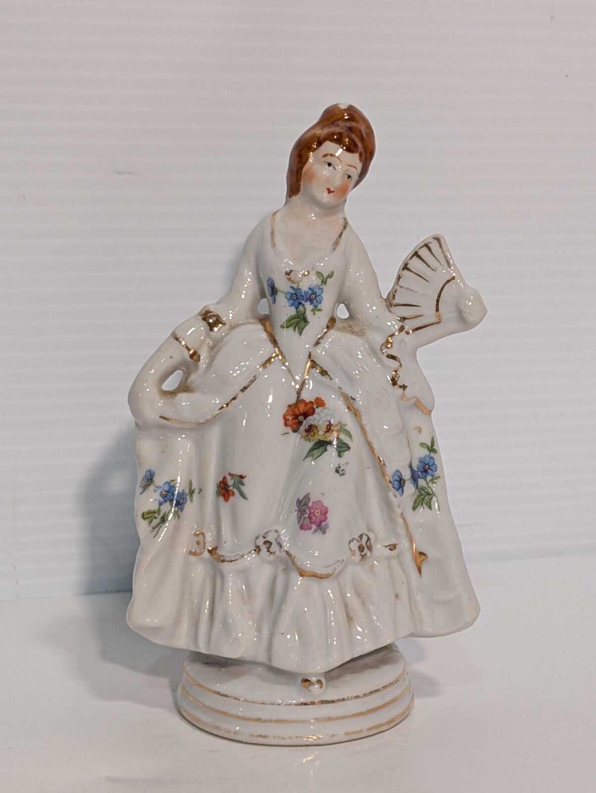 Vintage 1950s Porcelain Figurine Debutante Ball Gown Curtsy Society Fan Woman