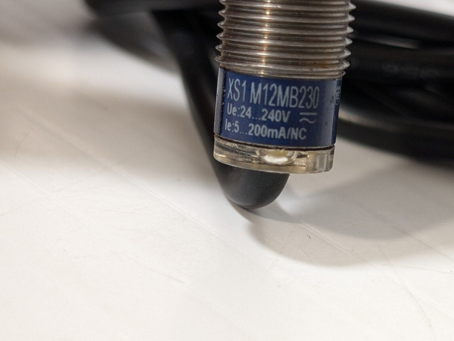 Telemecanique Xs1M12Mb230 Proximity Switch 240Vac 200Ma 240Vac 300Ma