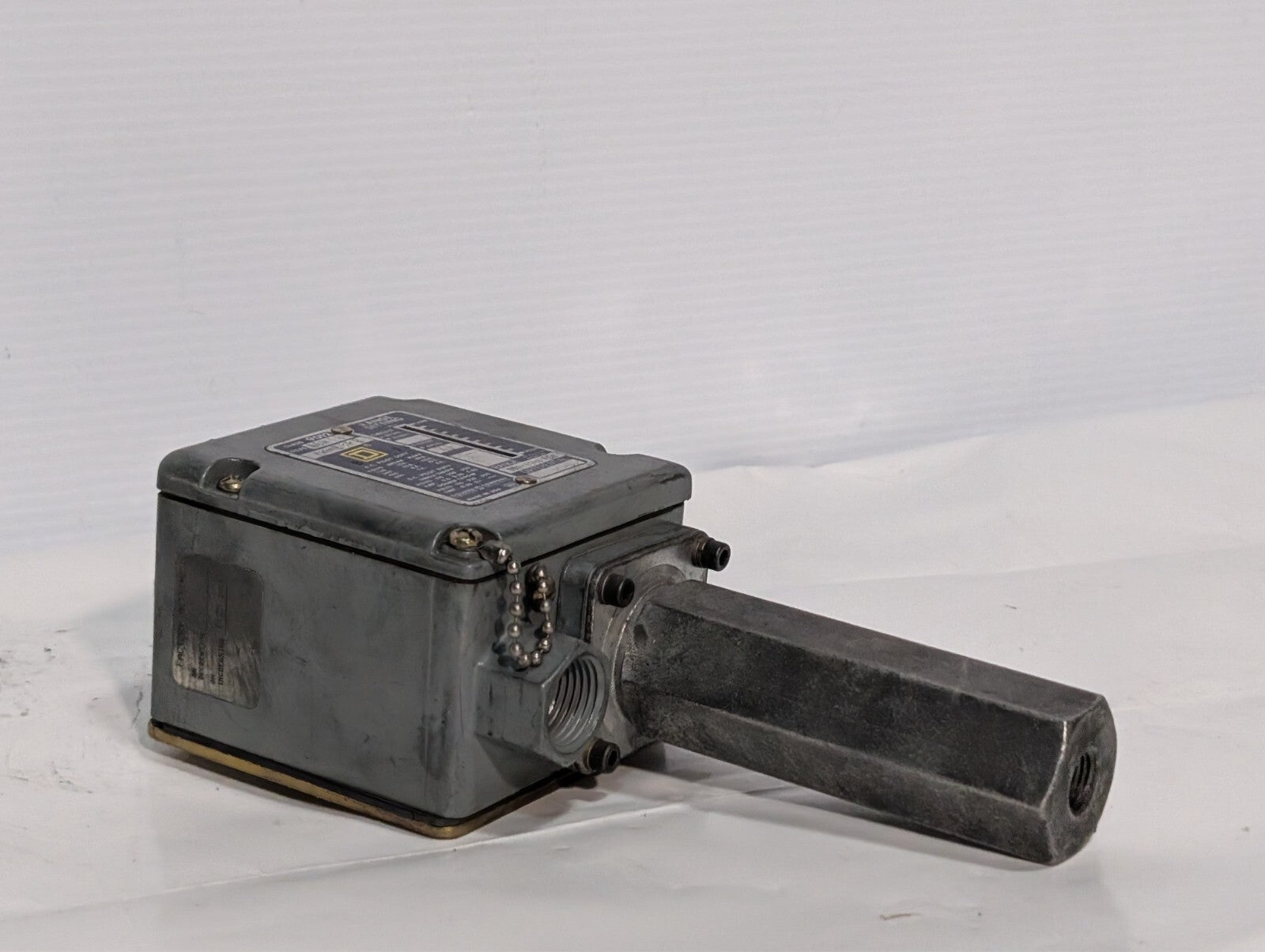 Square D Class 9012 A0W10 Pressure Switch