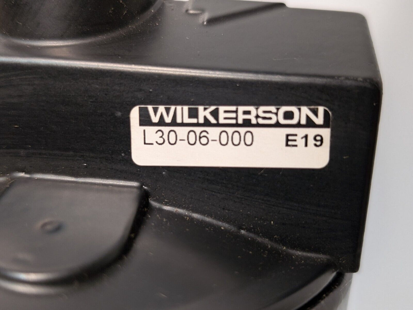 Wilkerson L30-06-000 E19 Pneumatic Lubricator - Free Shipping
