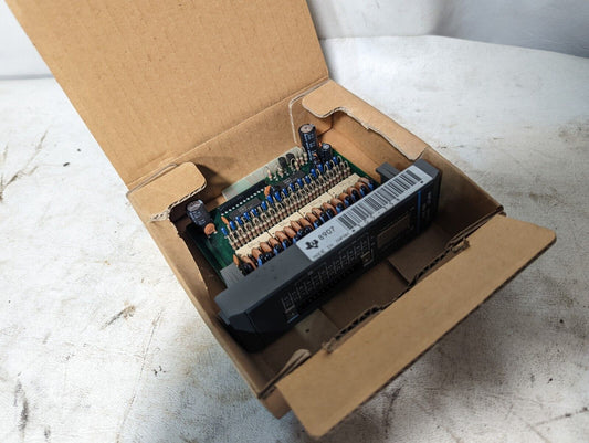 Texas Instruments 305-35N input module, 24VDC, 8907
