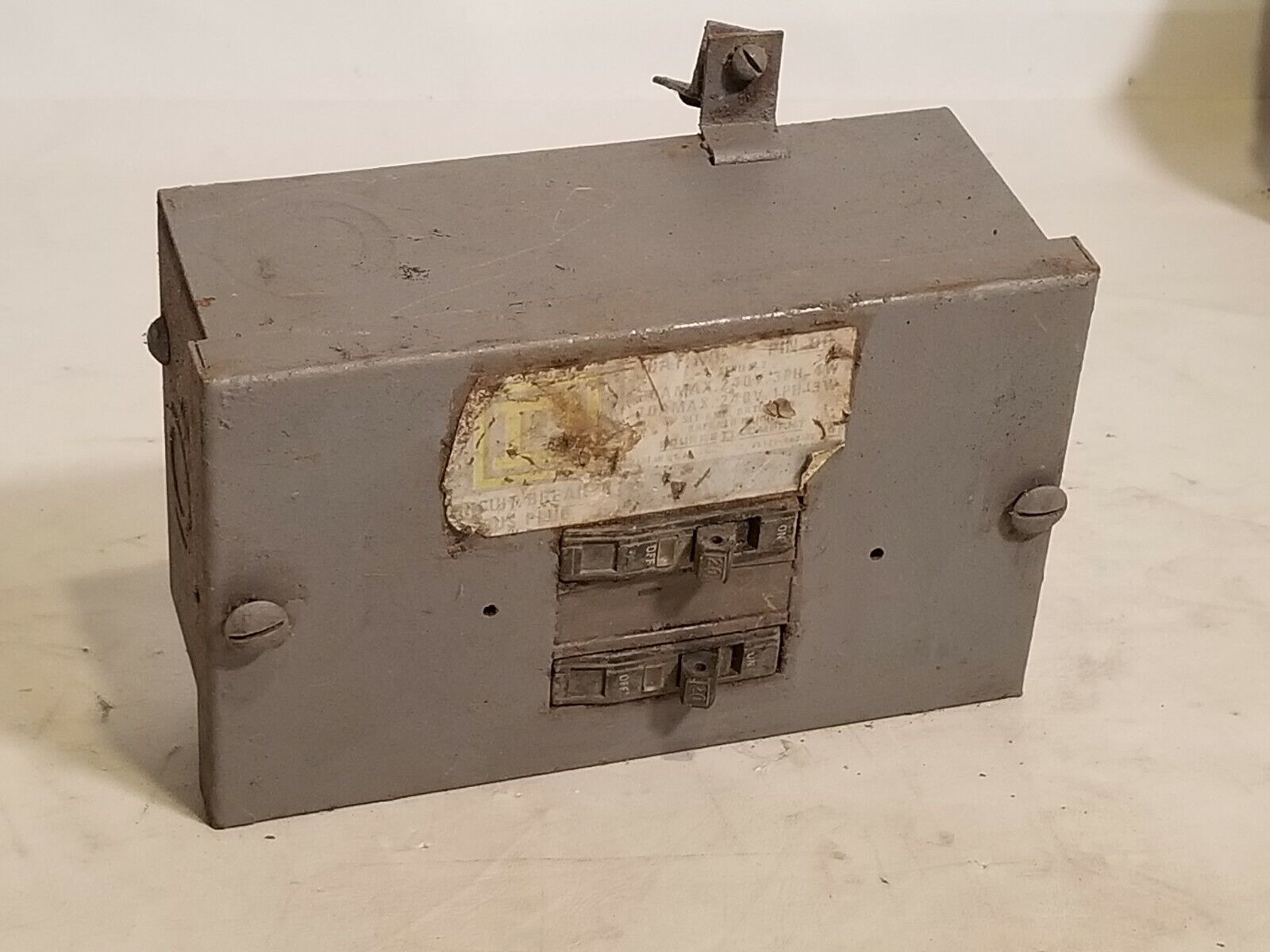 Square D PIN-QO Circuit Breaker Bus Plug 60A 240VAC 3Ph 4W, 70A 240VAC 1Ph 3W