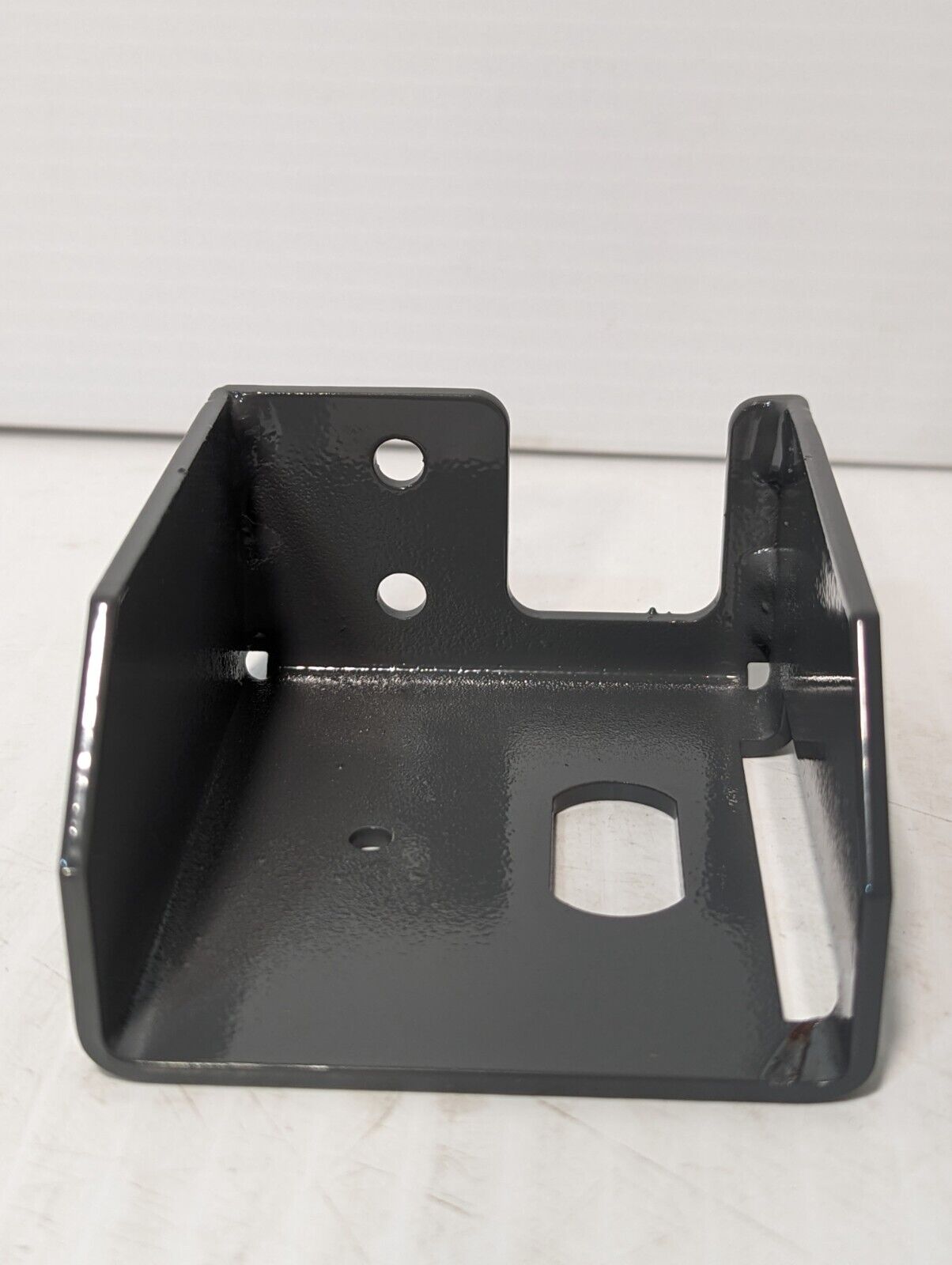 180K817H01 KFI BRKT, MTG, RFLCTR, 5341-12-000-4859 - Free Shipping