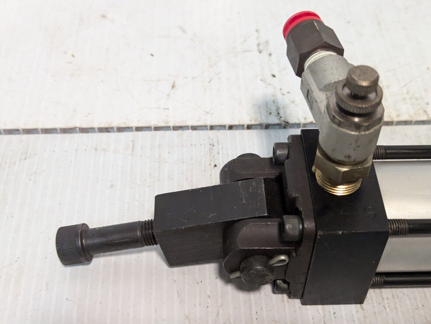 Miller Fluid Power AL84B2B Cylinder 5/8 D 1-1/2" Bore 5" Stroke-Free Ship+Return