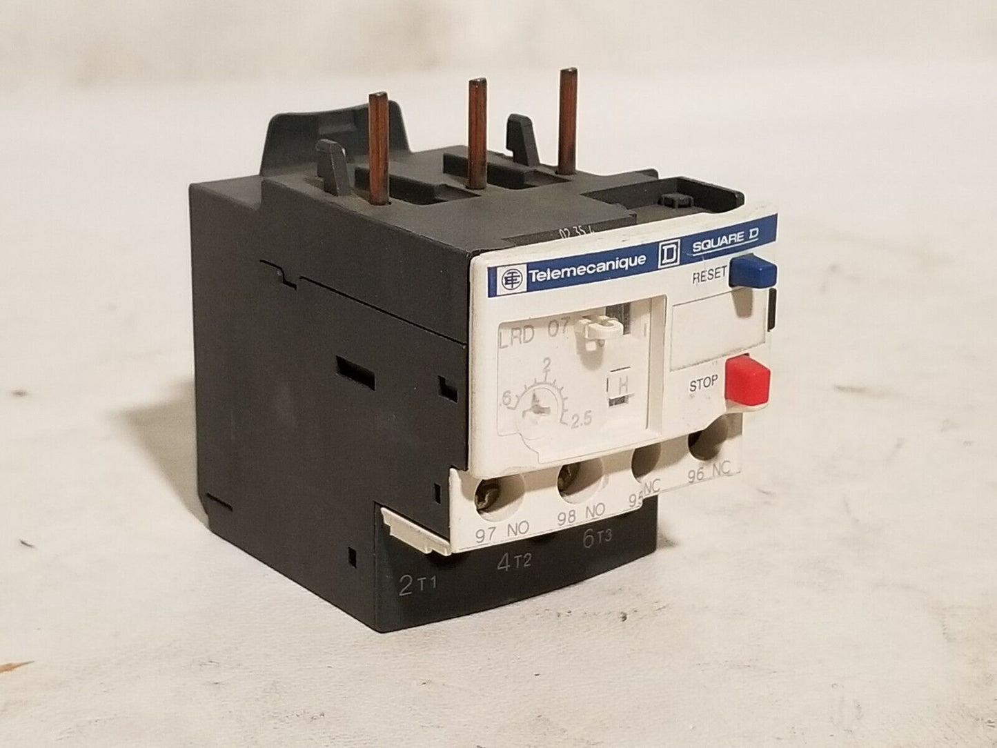 Square D Telemecanique LRD 07 LRD07 overload relay