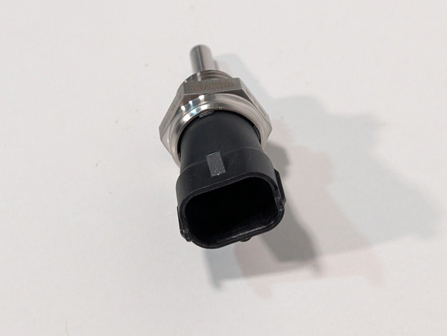 V08001-EC-7002 Coolant Temperature Sensor for Hyzon Fuel Cell HV EV Vehicle