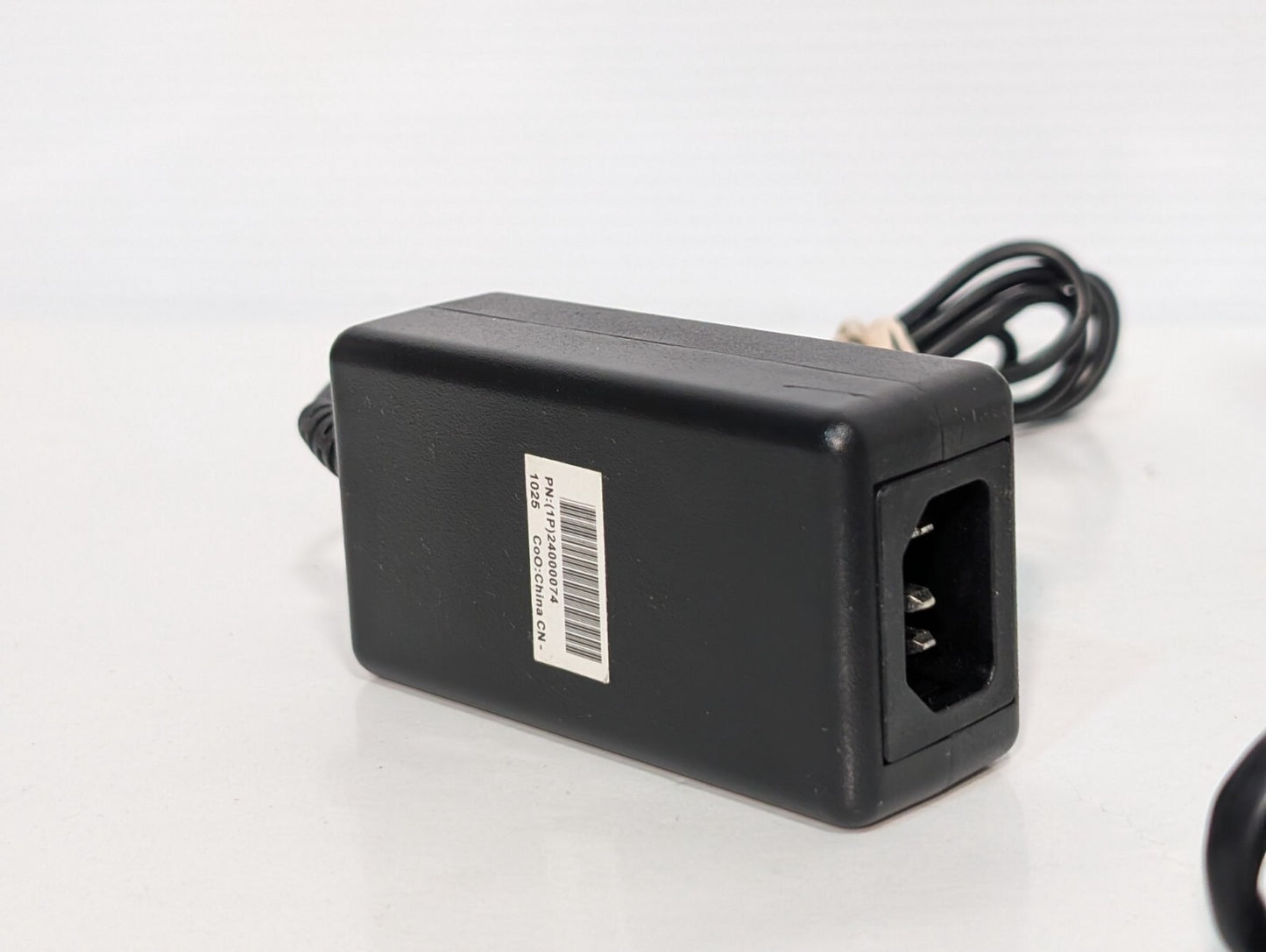 Abbott RALS Dataport 1 POCT Device Server, Ethernet, Power Adapter, Peripherals