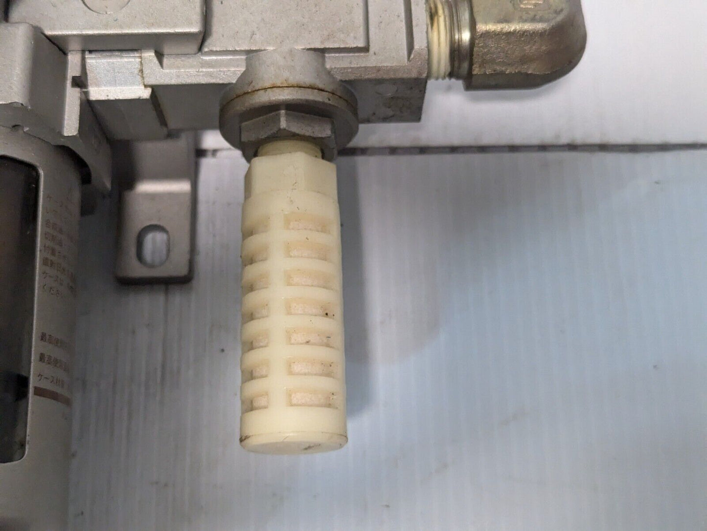 SMC Pneumatic- Regulator Assembly with NAW4000-N04 Regulator - Free Shipping