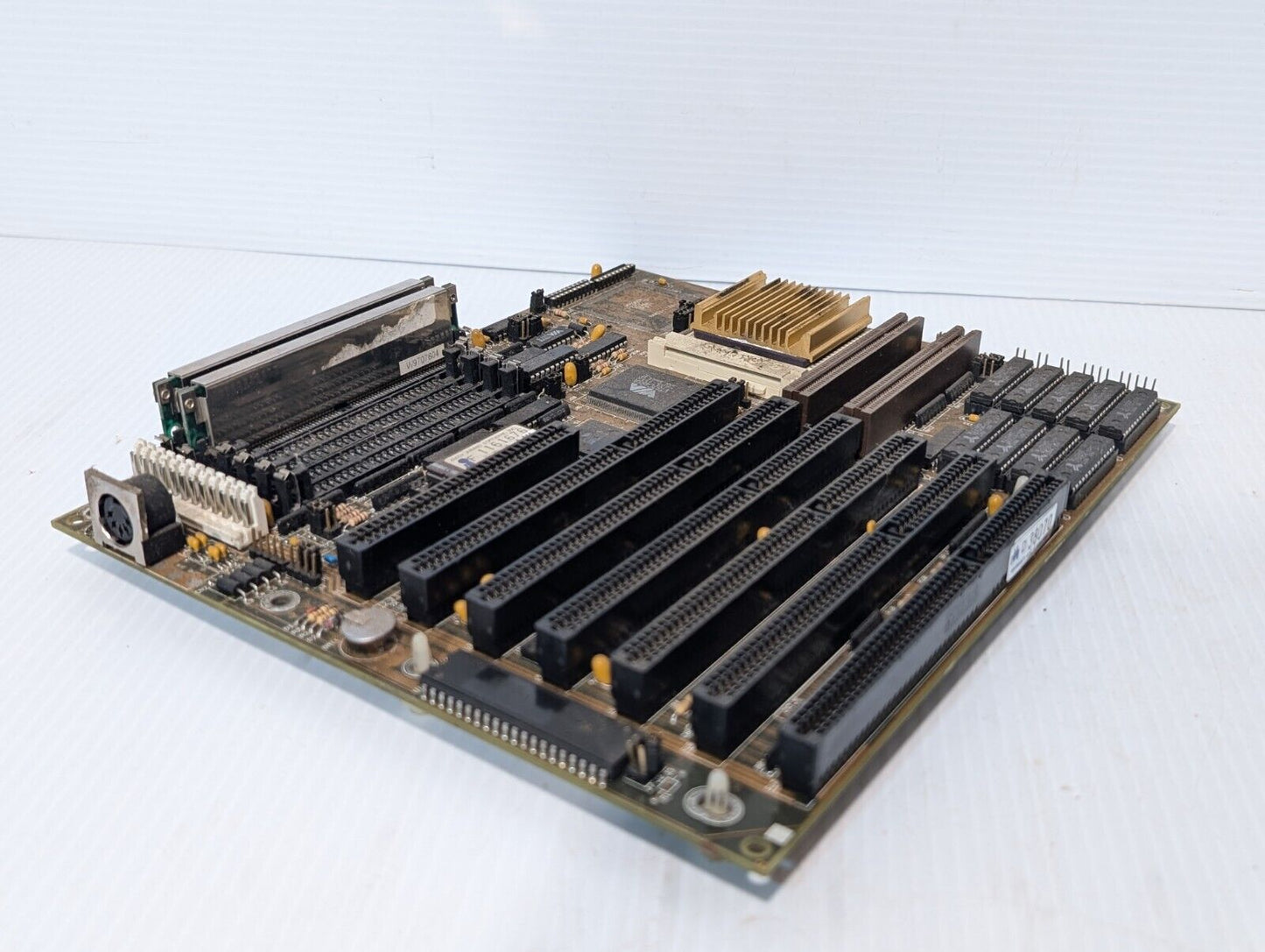 Vintage Magitronic A-BL2466C 486-GVT-2 Desktop Motherboard-Free Shipping