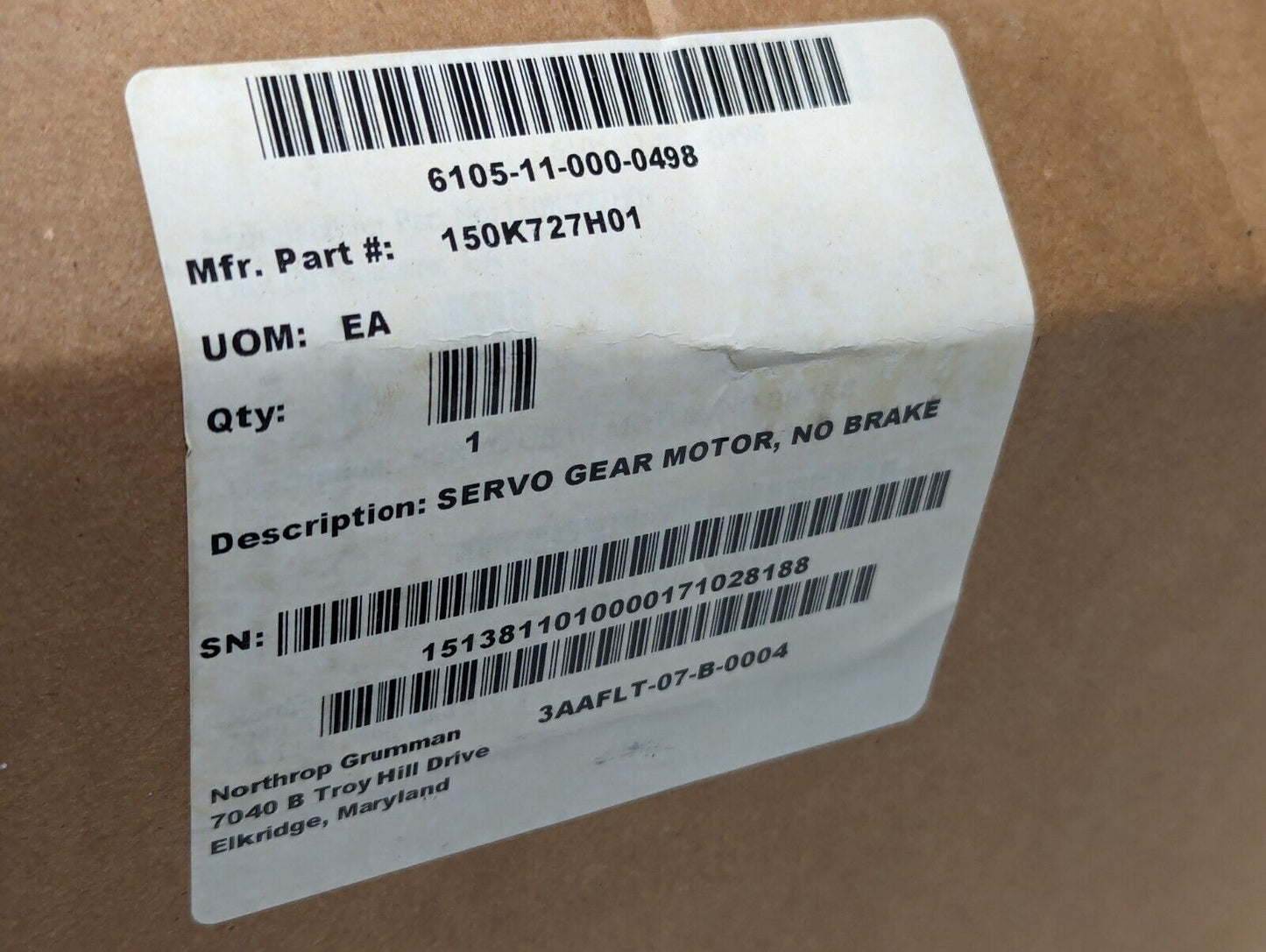 Lenze MCS 09H41LRS0B0-Z0D0-ST5S00N-R2SU Servo Motor - Free Shipping