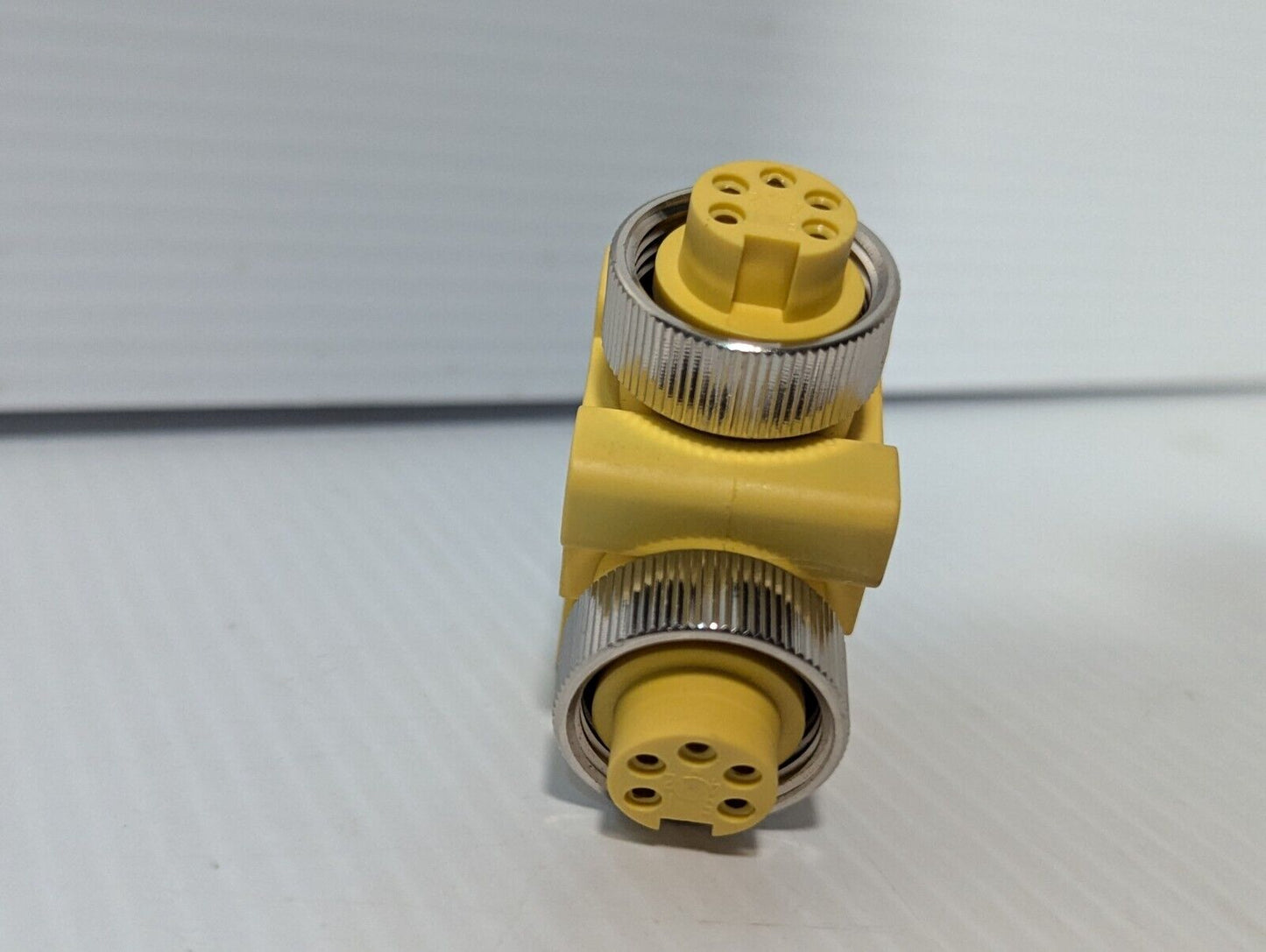 Zipport ZP-S1-3MFF-T T-Coupler, 3-Pole Female 7/8IN - Free Shipping+Returns