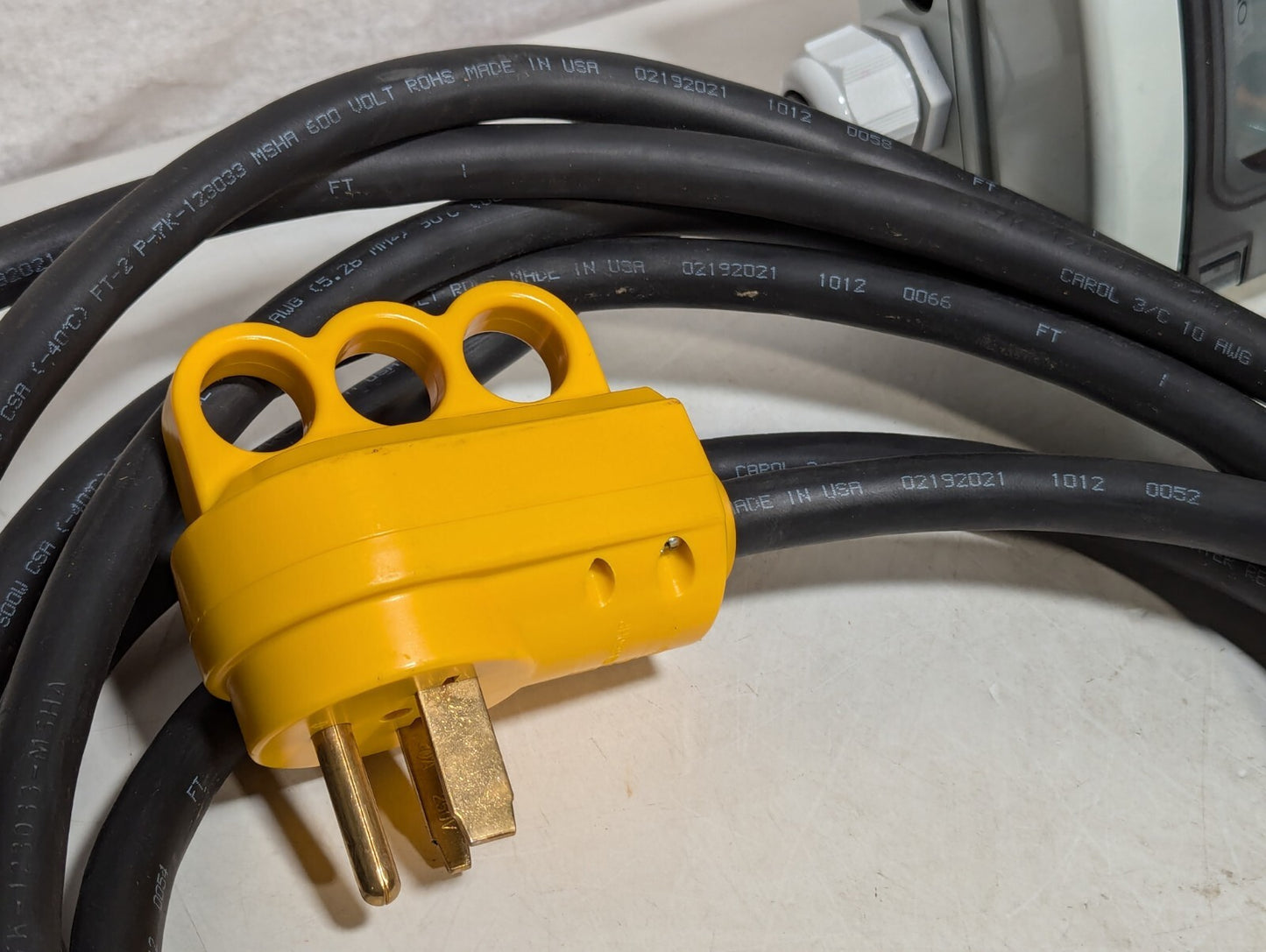 Wiring Harness with Dihool DZ47X-63 Circuit Breaker