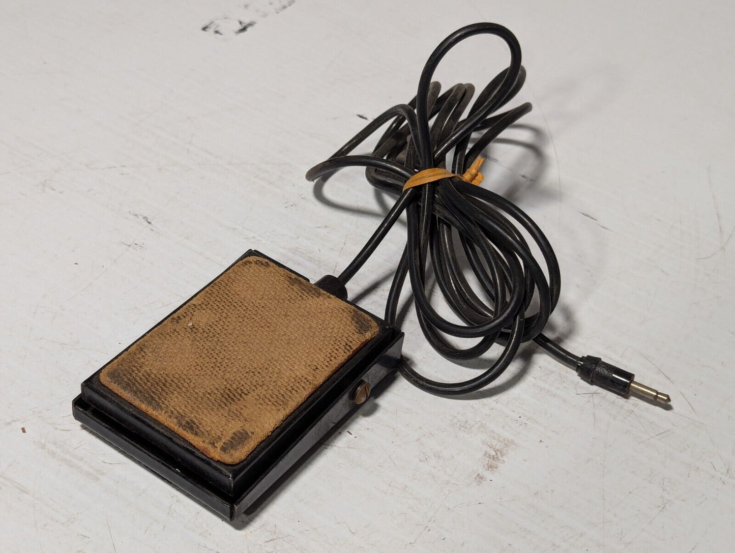 Allen Bradley / Data-Myte 90916-001 Footswitch Sterio Pedal as pictured