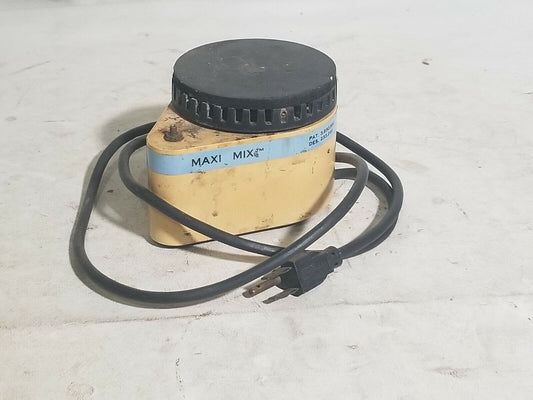 Thermolyne Maxi Mix Mixer Model M-16715 Series 241 120VAC 0.5A - Free Shipping
