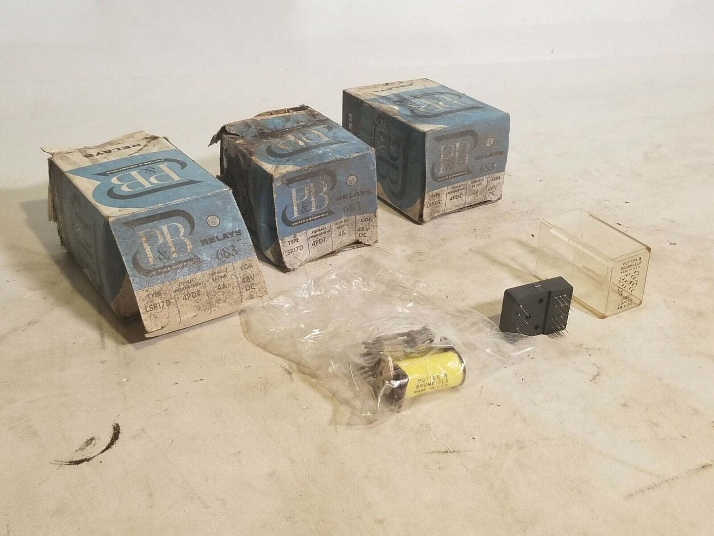 Potter & Brumfield LSP17D Relays 4PDT Contact 4A 48VDC